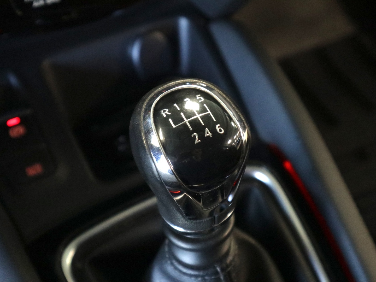 NISSAN Qashqai 2018