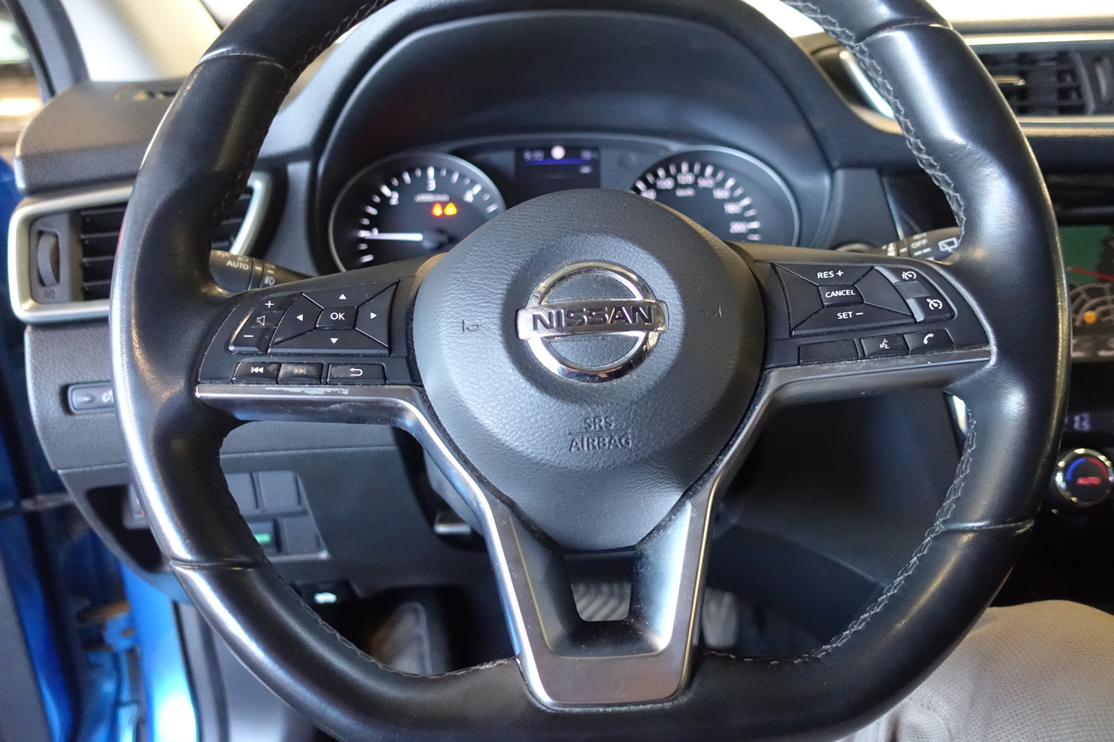 NISSAN Qashqai 2020