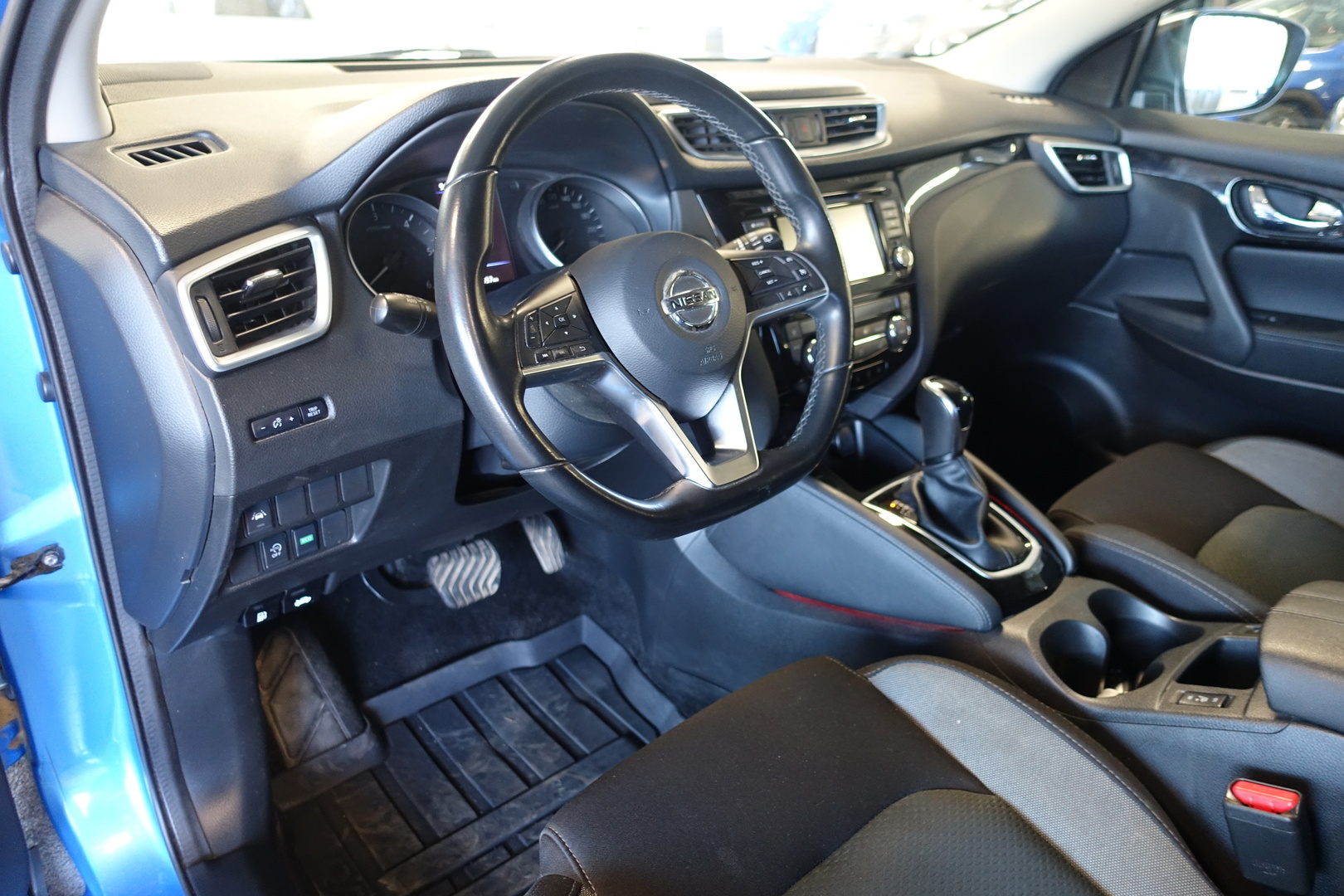 NISSAN Qashqai 2020