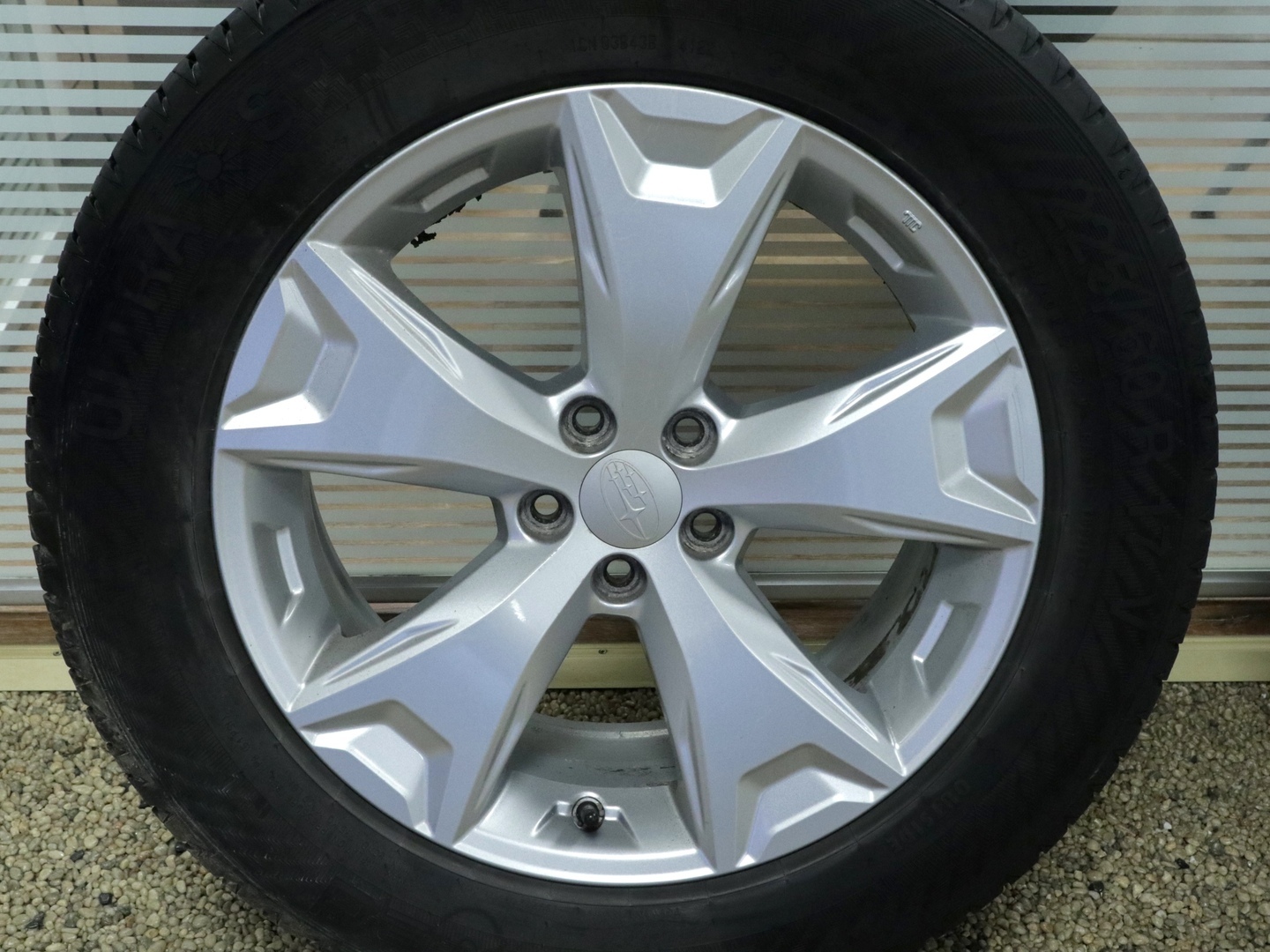 SUBARU Forester 2015