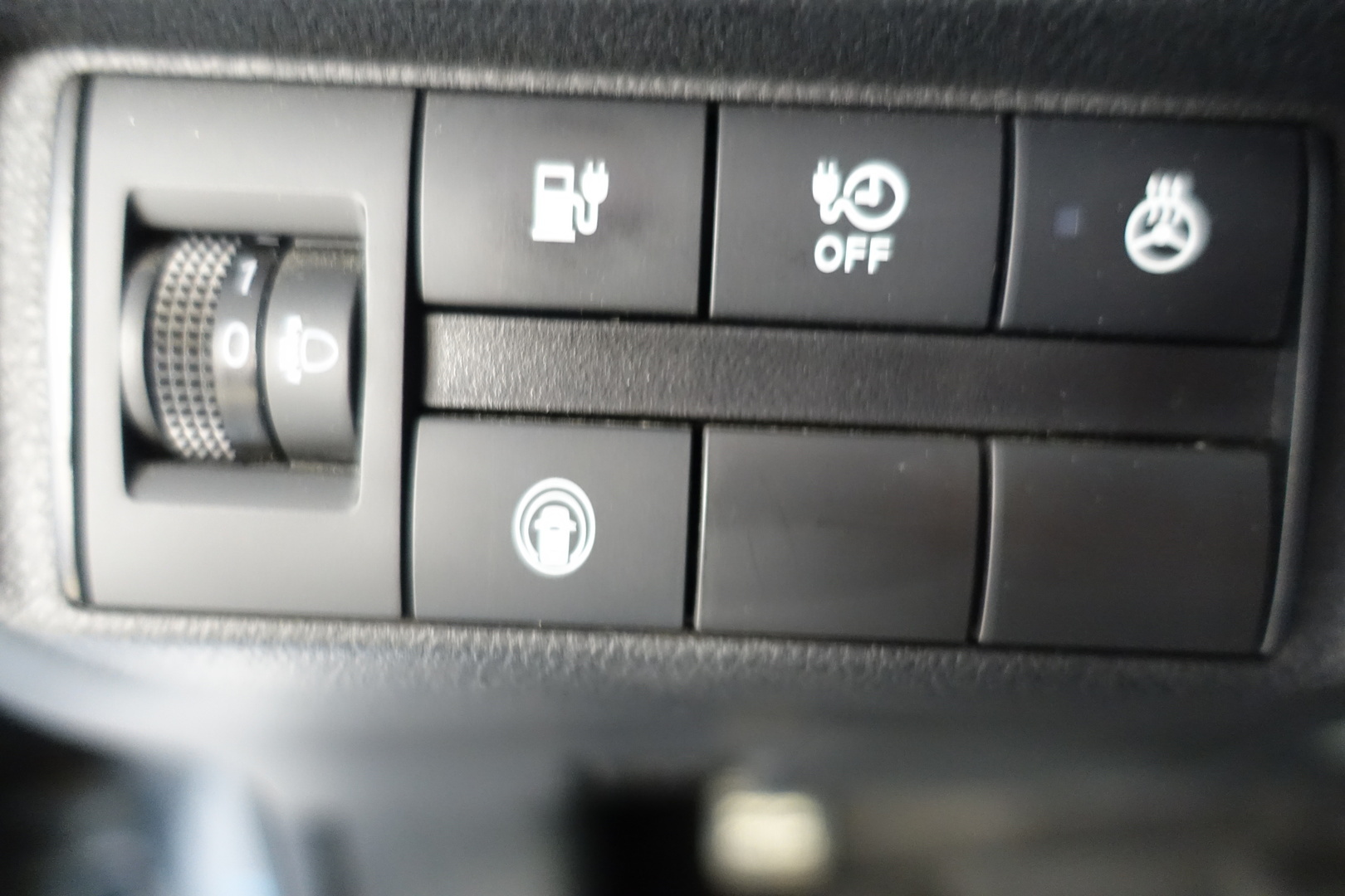 NISSAN Leaf 2023