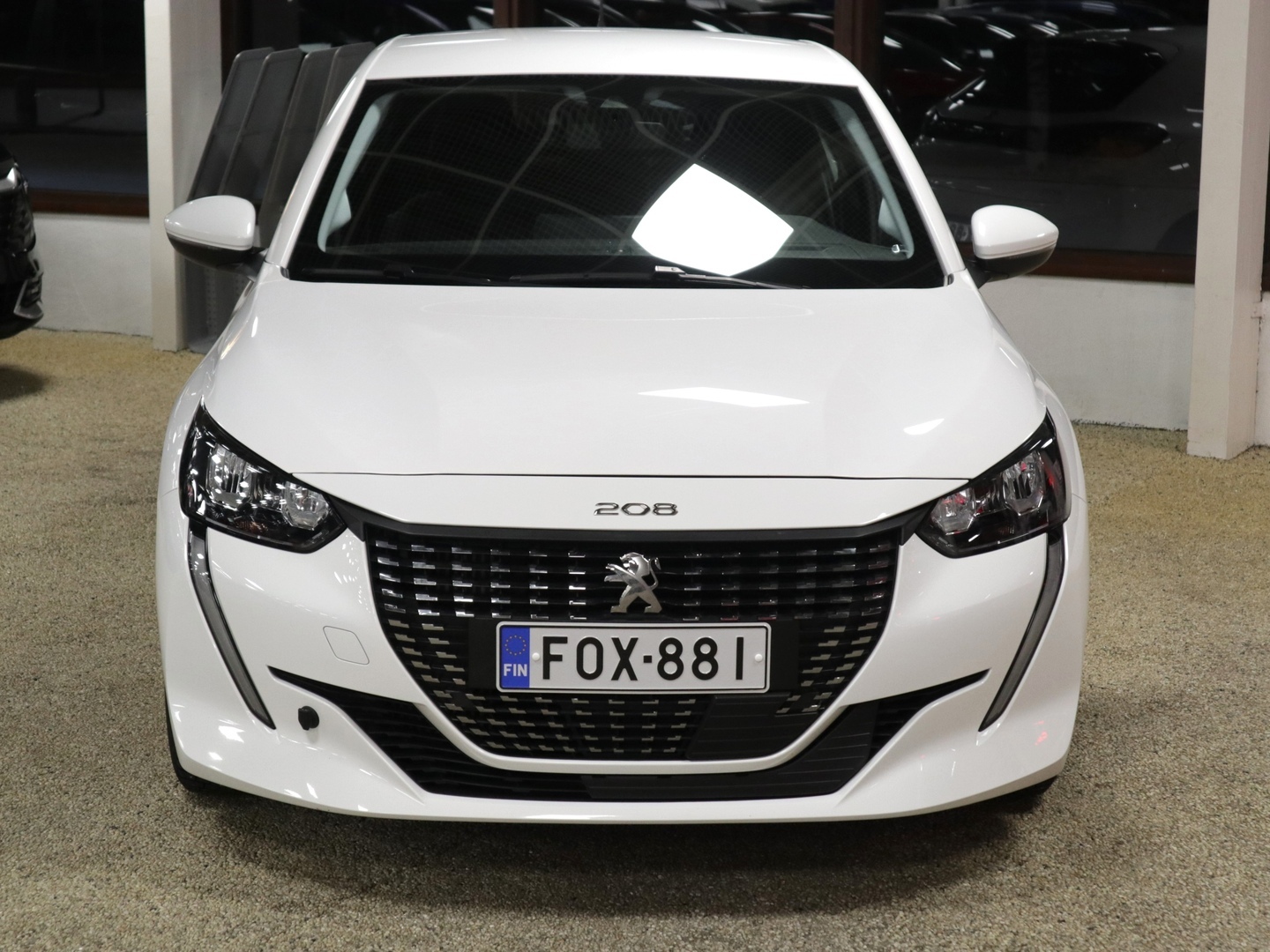 PEUGEOT 208 2021