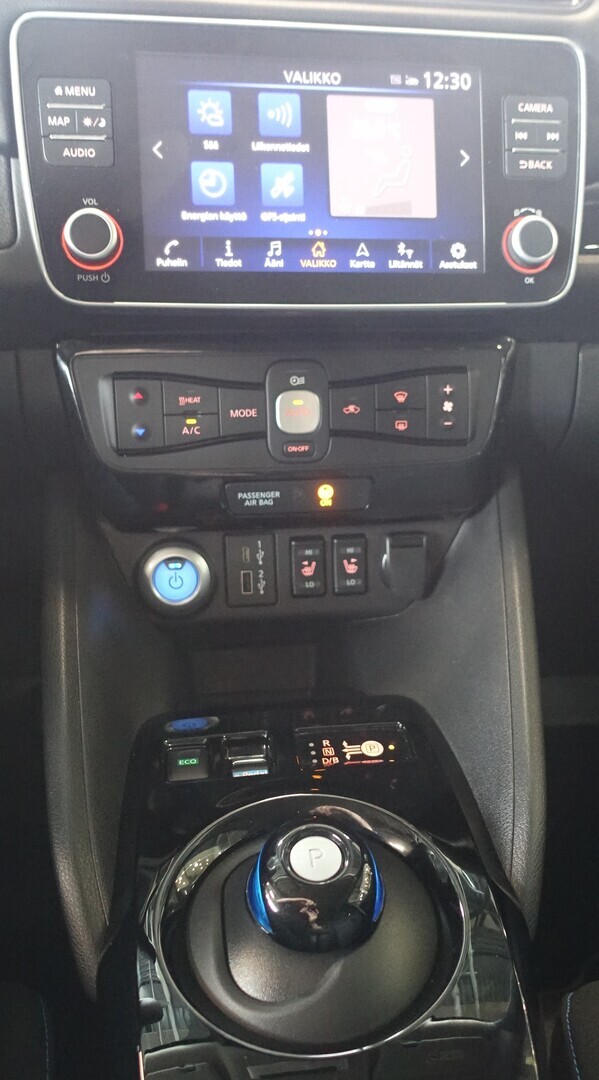 NISSAN Leaf 2023