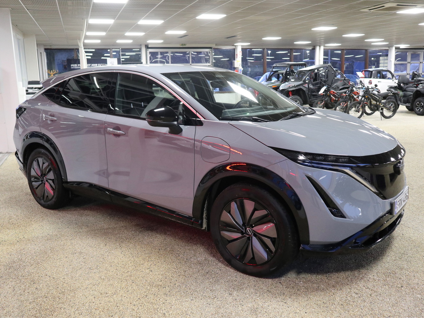 NISSAN Ariya 2024