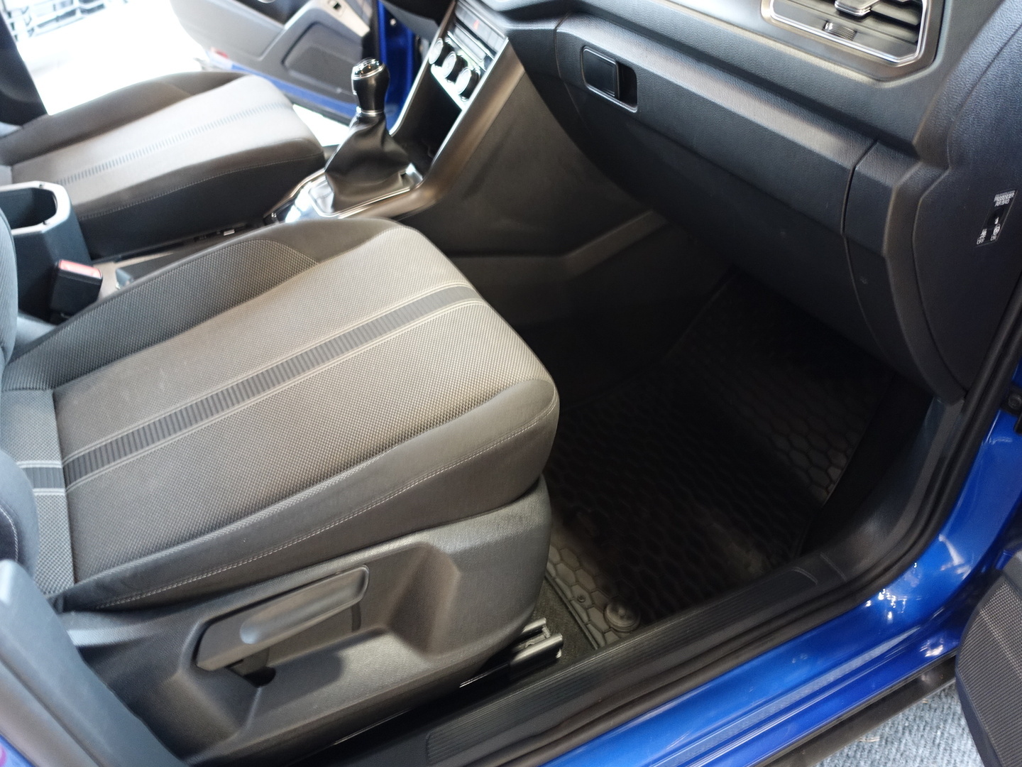 VOLKSWAGEN T-Roc 2018