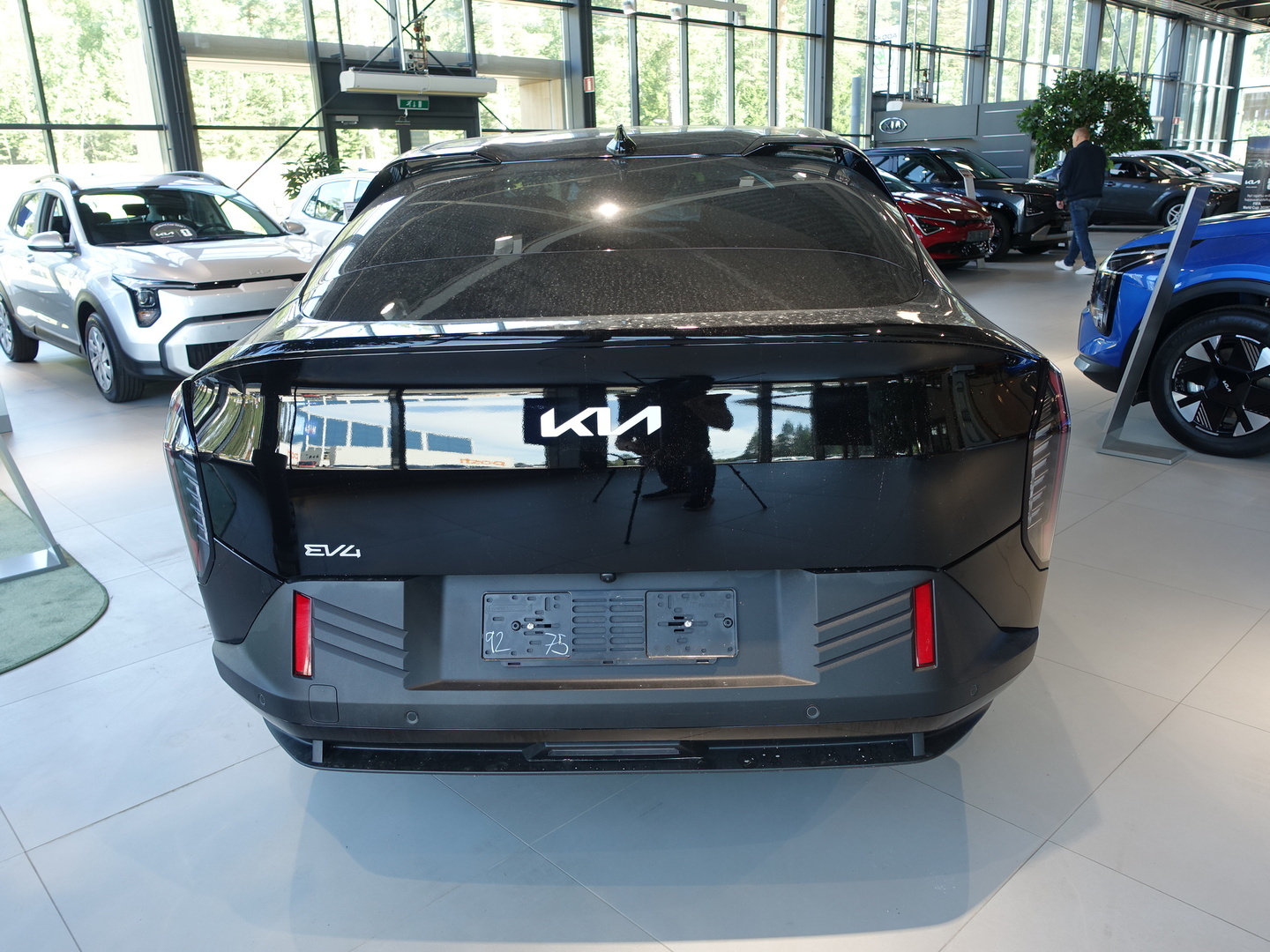 KIA EV4 2026