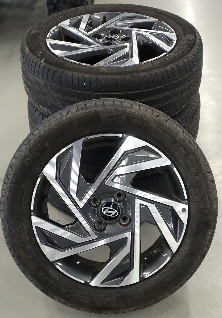 HYUNDAI i20 Hatchback 2024