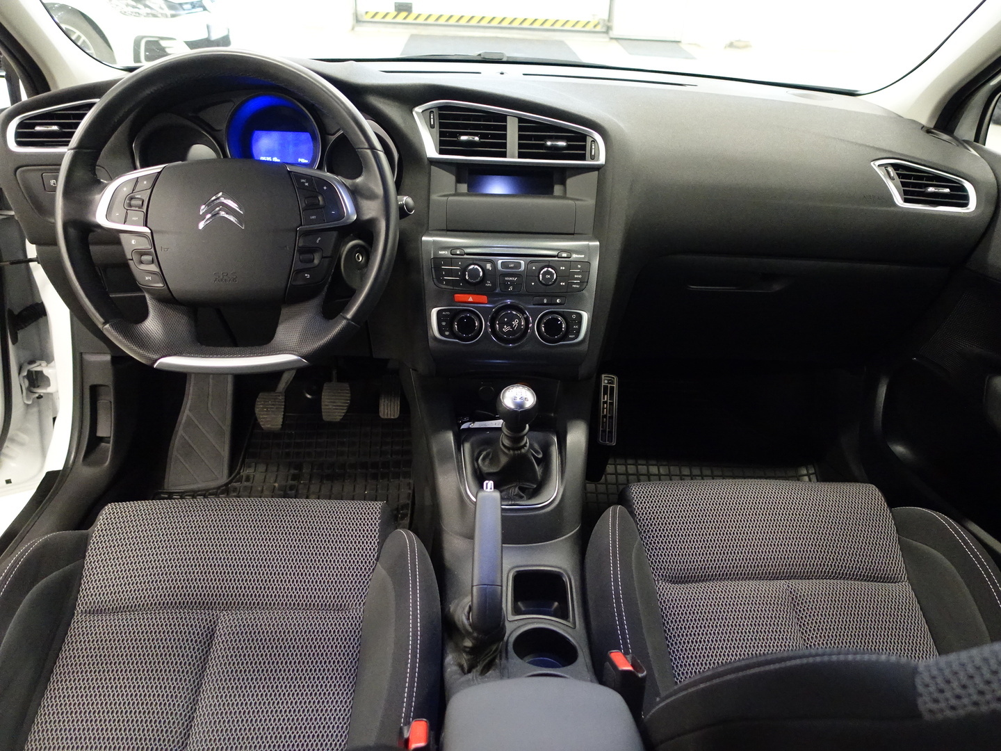 CITROEN C4 2015