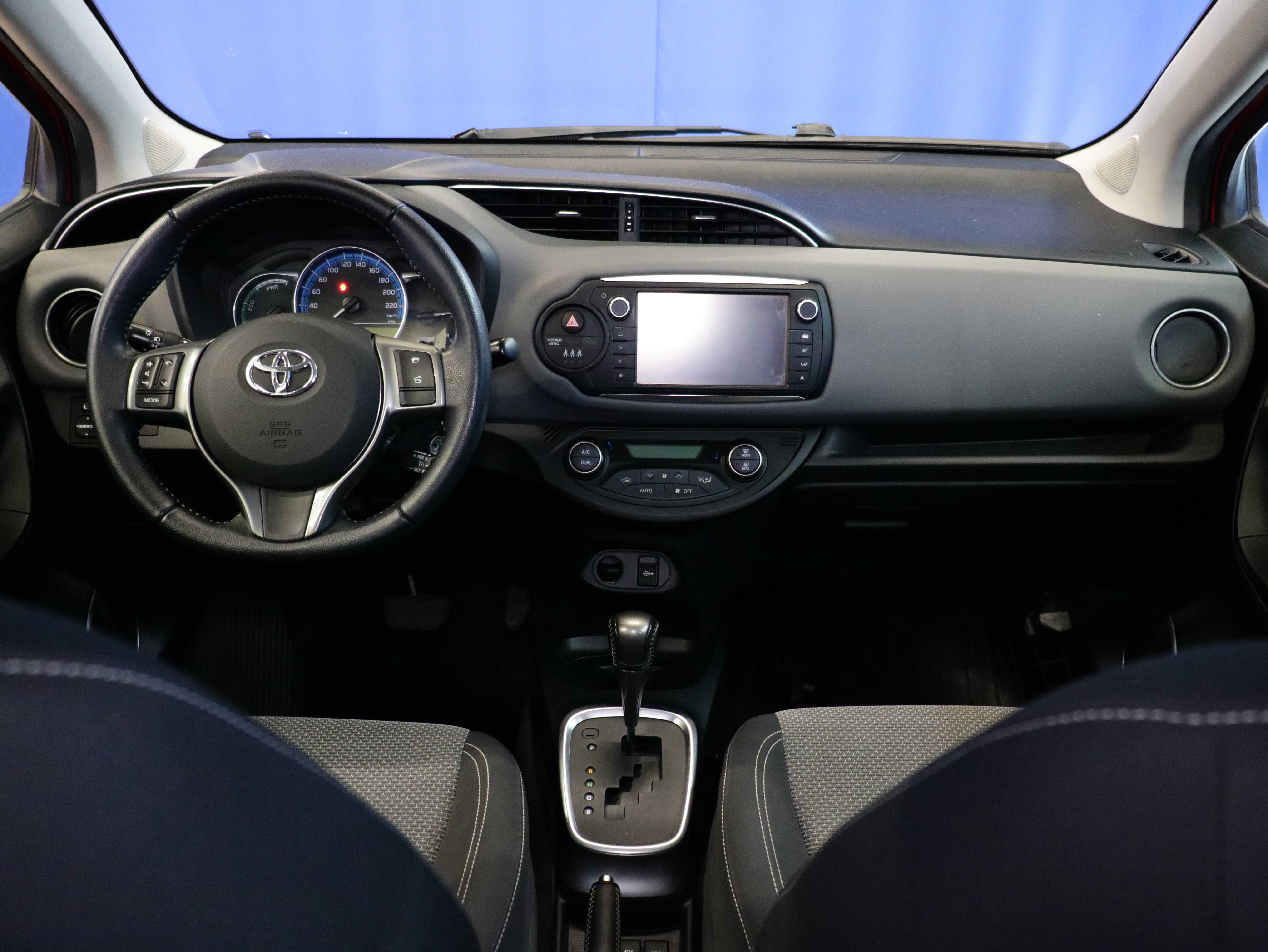 Toyota Yaris 2015