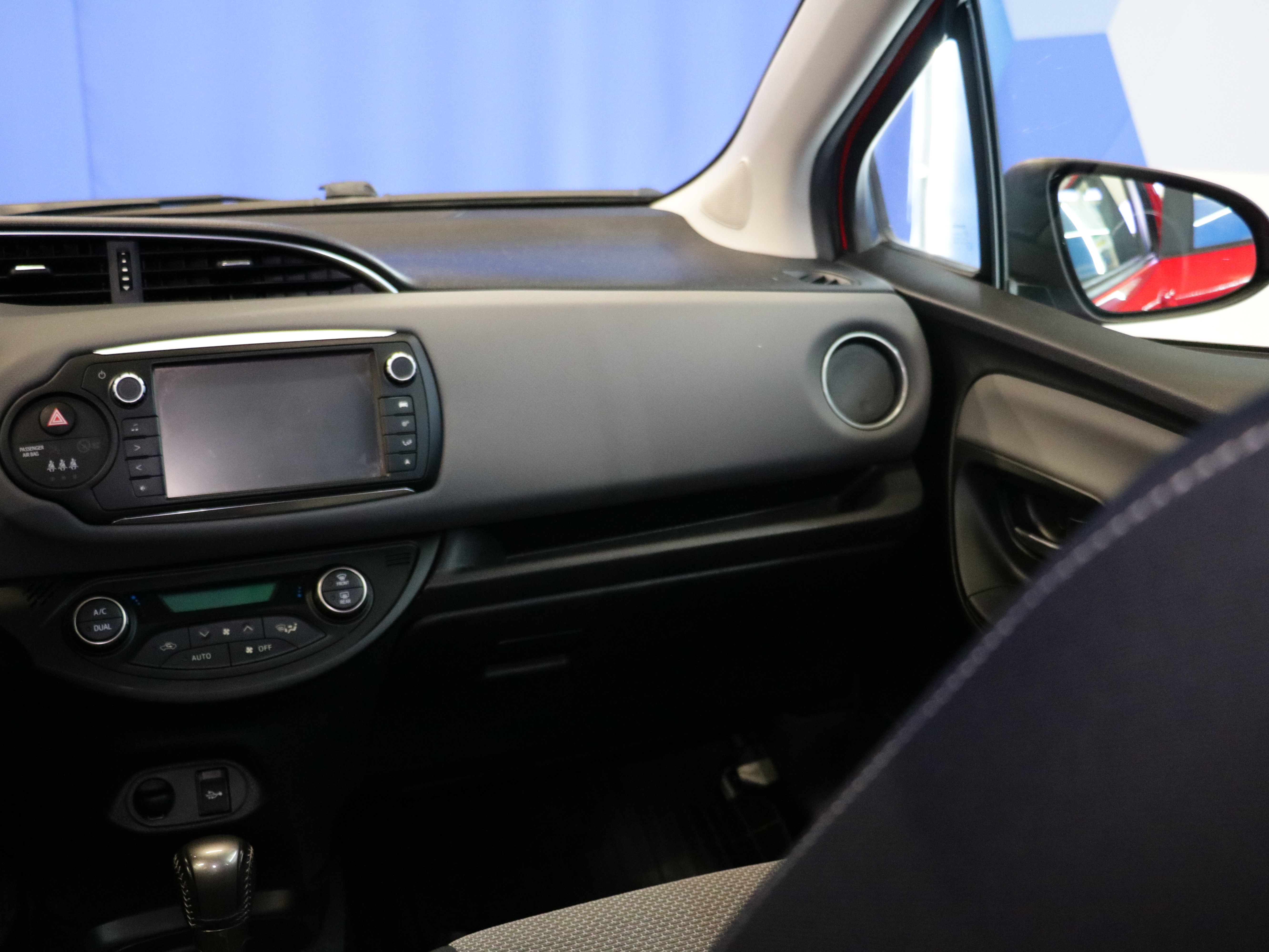 Toyota Yaris 2015