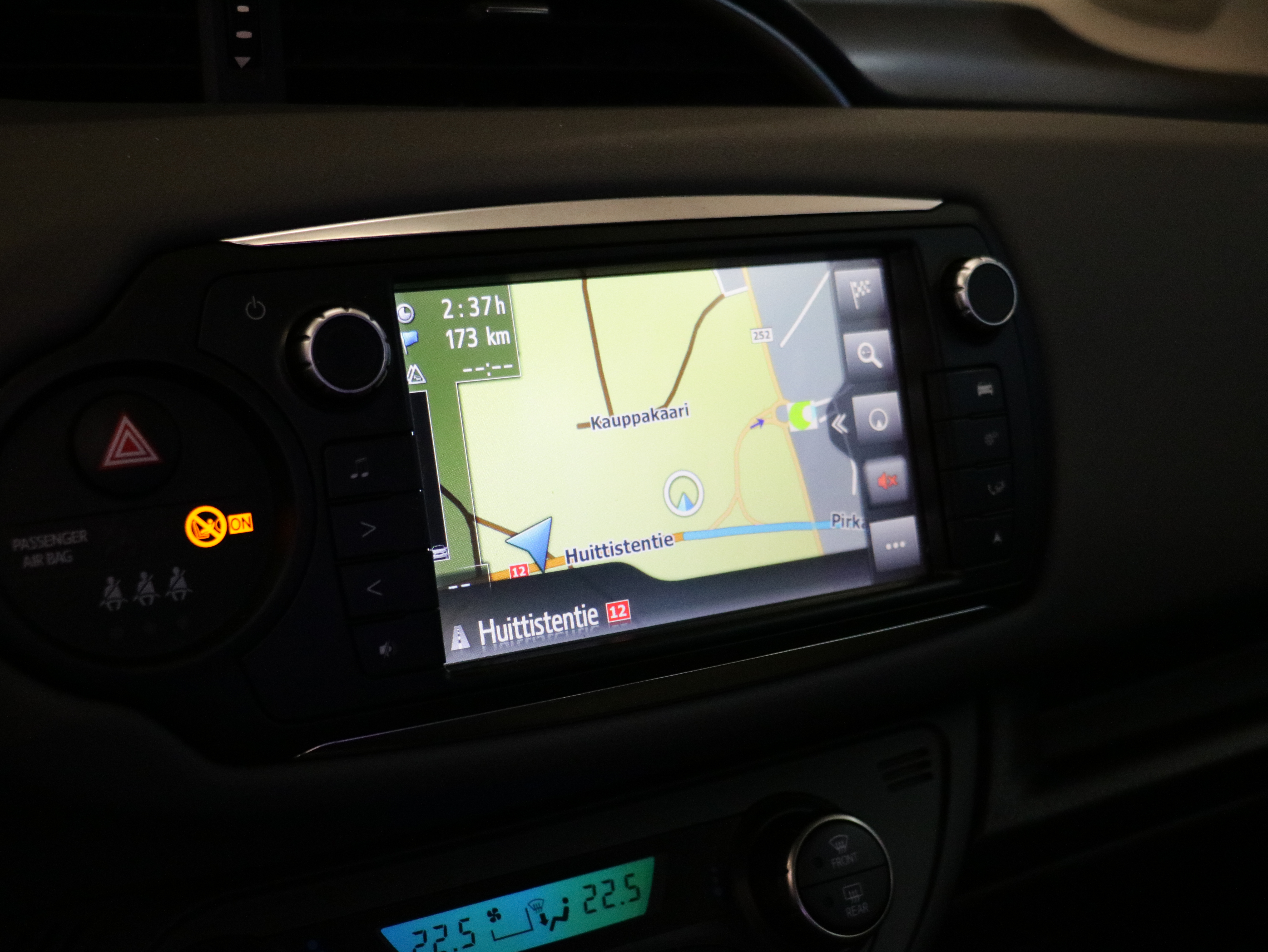 Toyota Yaris 2015