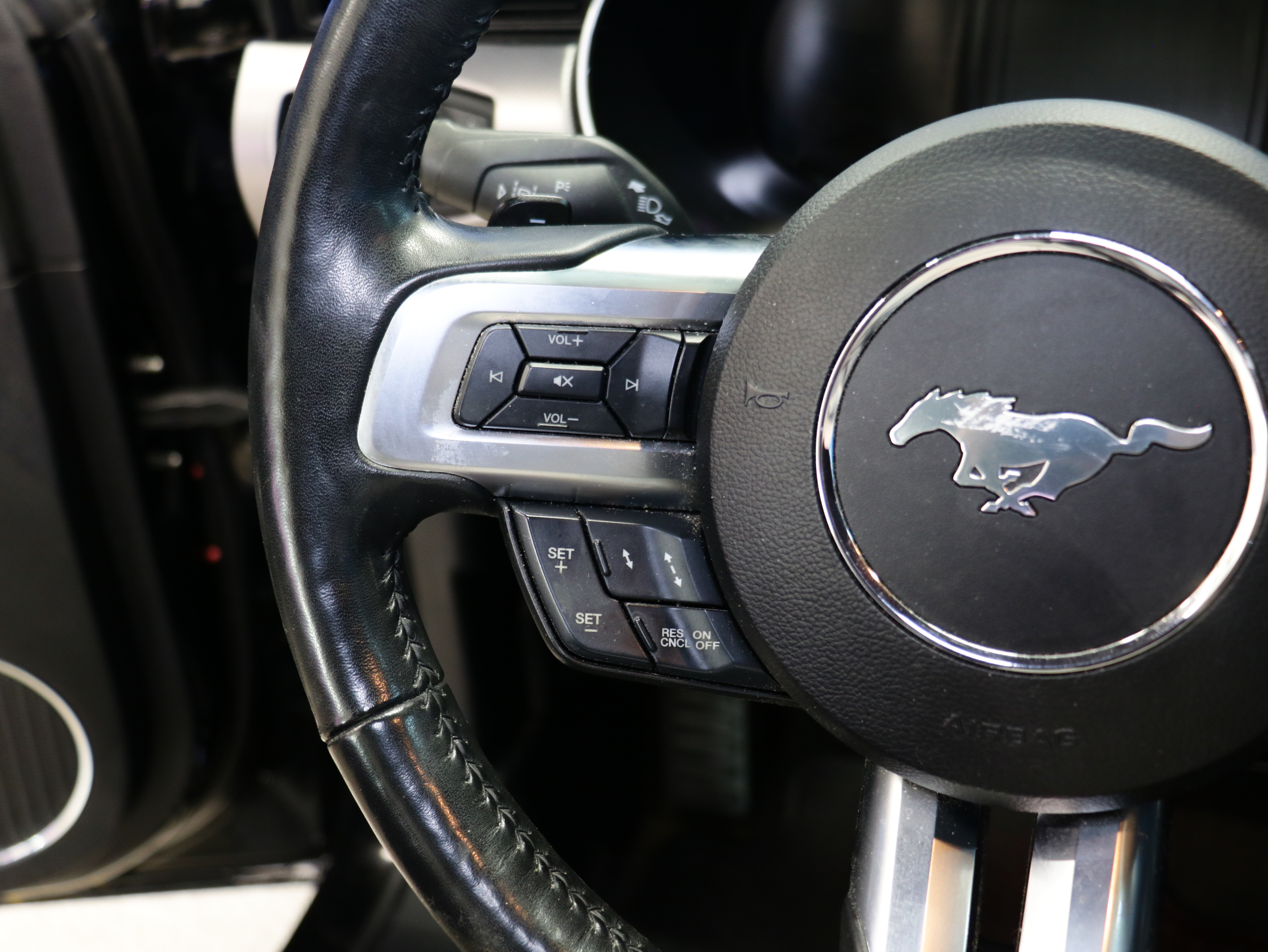 Ford Mustang 2020