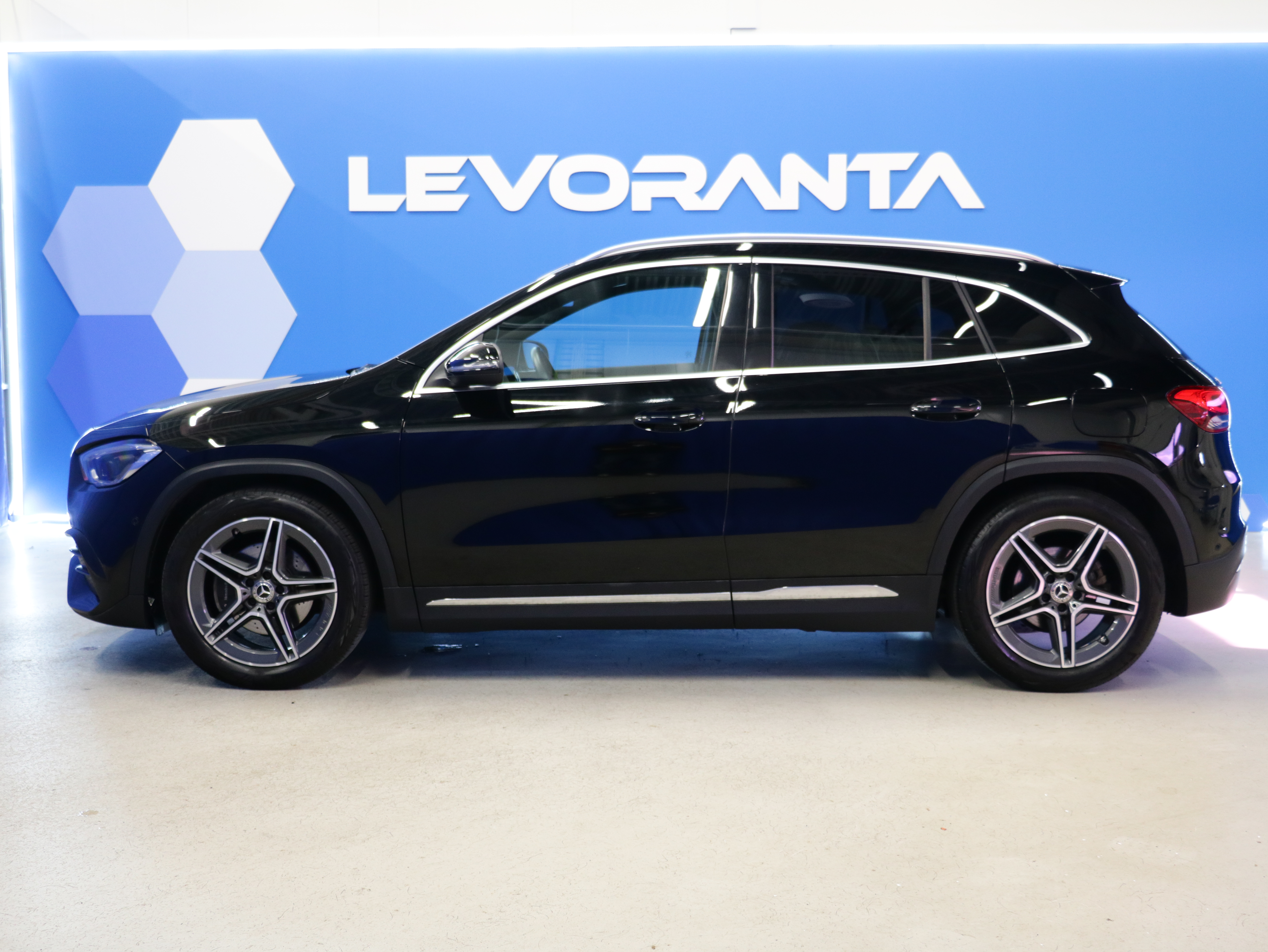 Mercedes-Benz GLA 2020