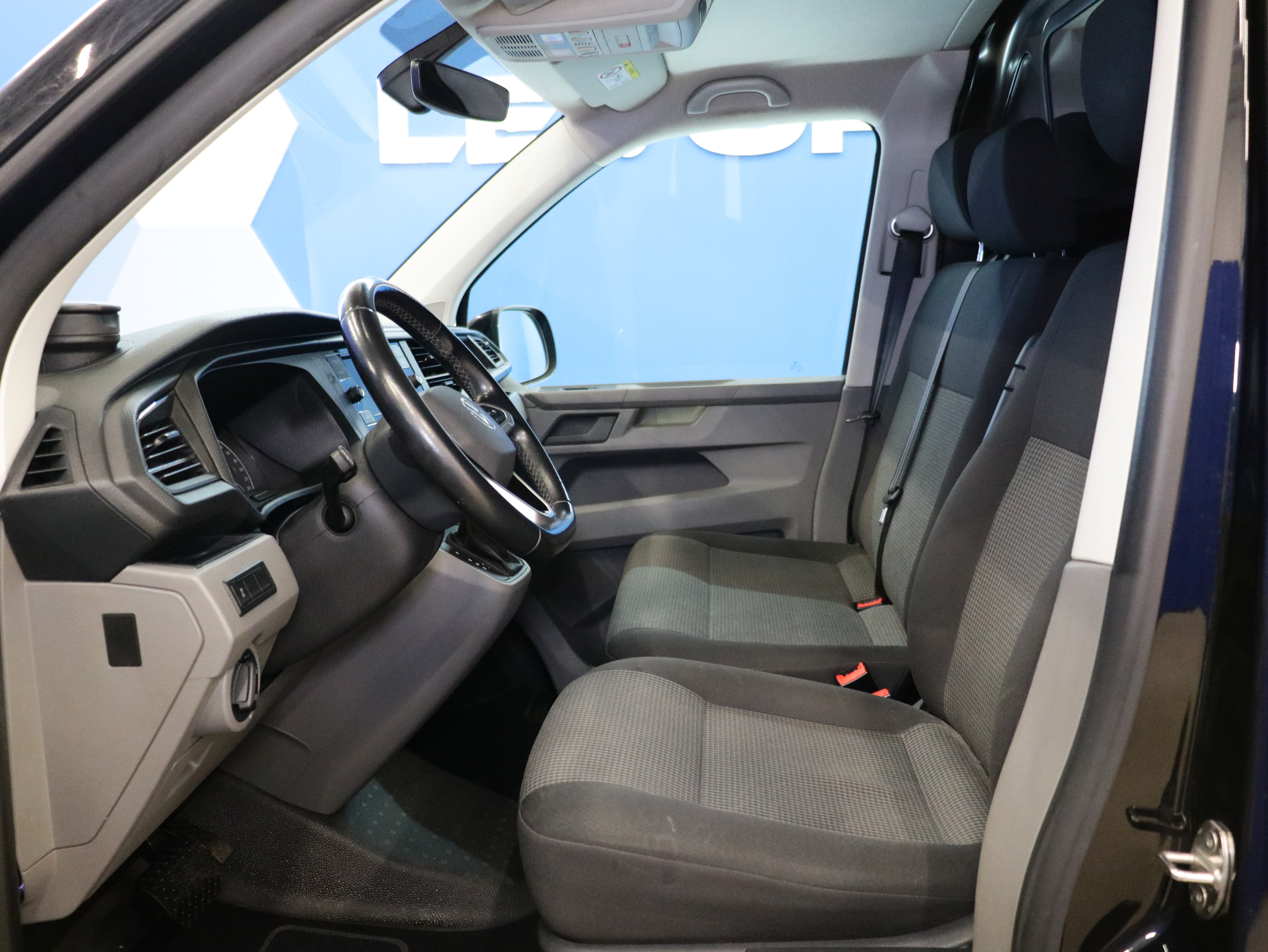 Volkswagen Transporter 2021