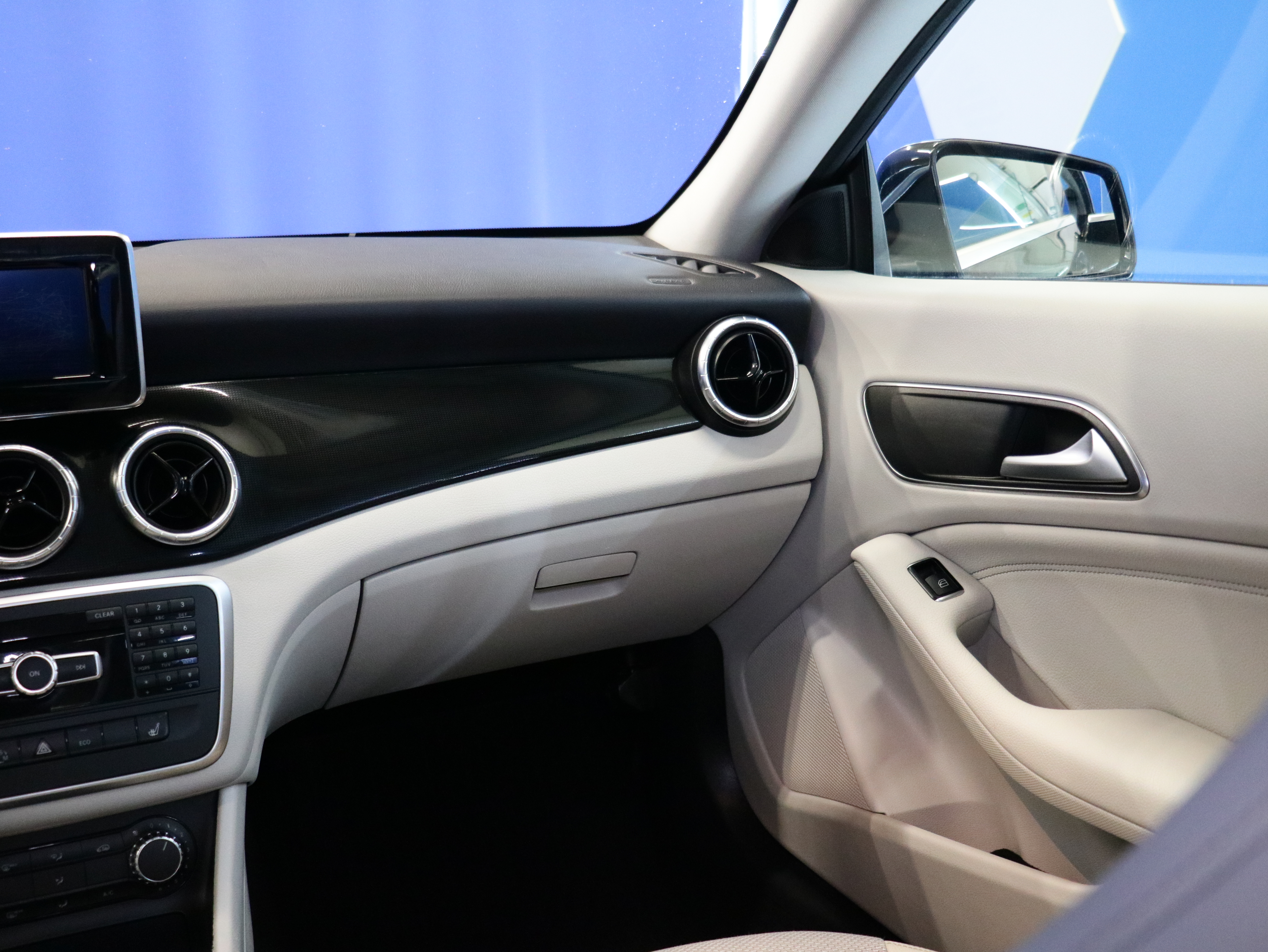 Mercedes-Benz CLA 2014