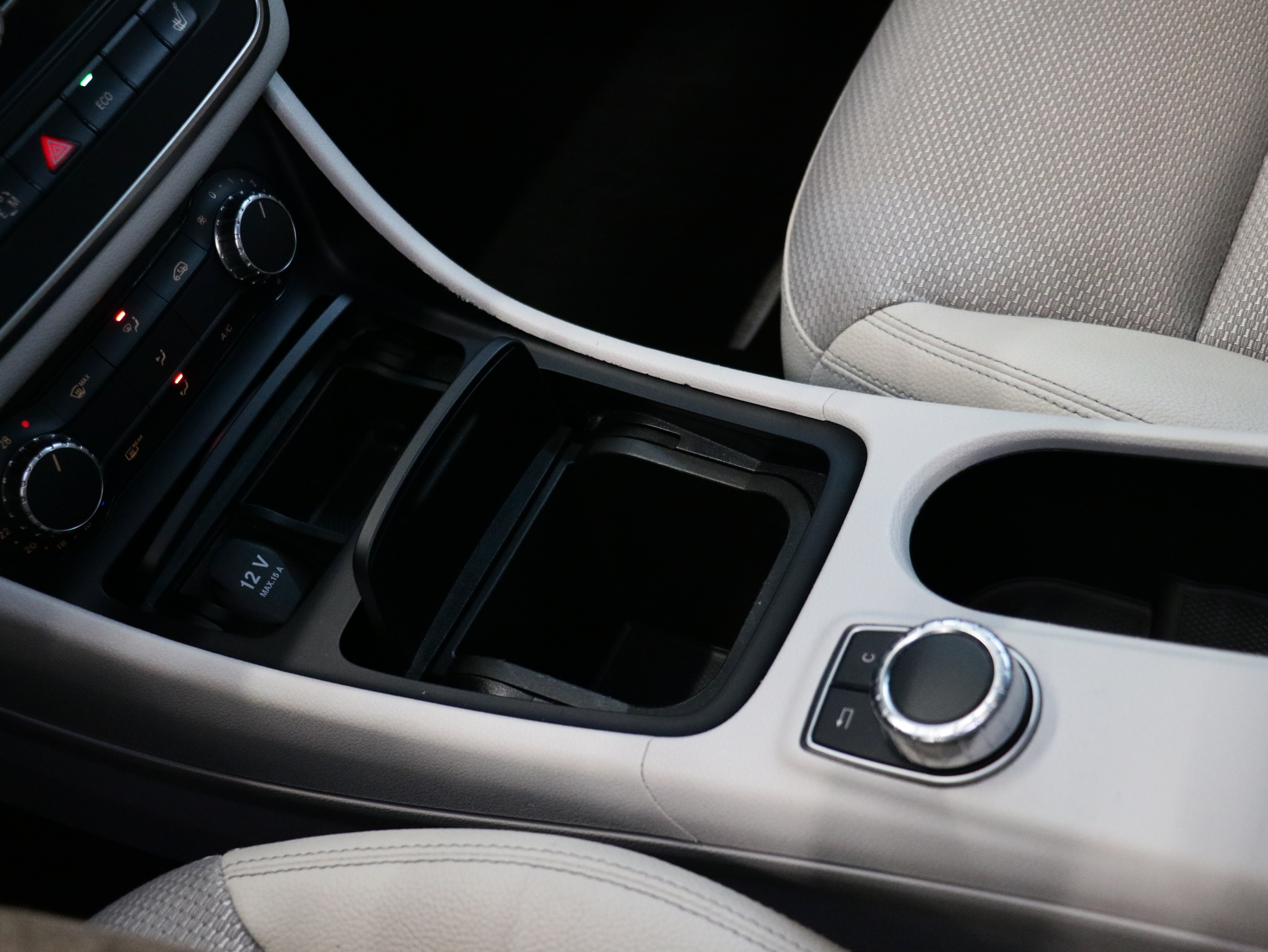 Mercedes-Benz CLA 2014