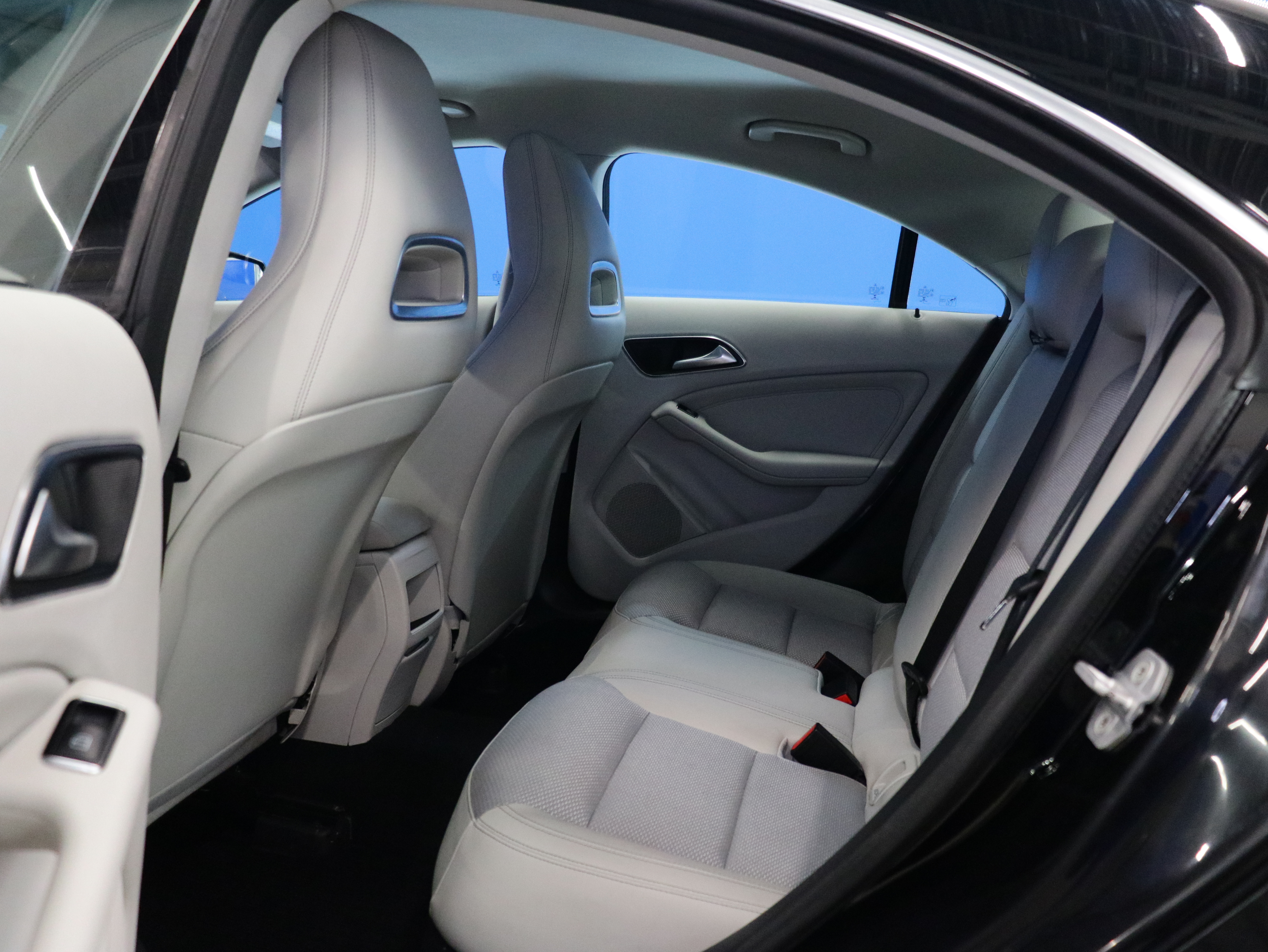 Mercedes-Benz CLA 2014