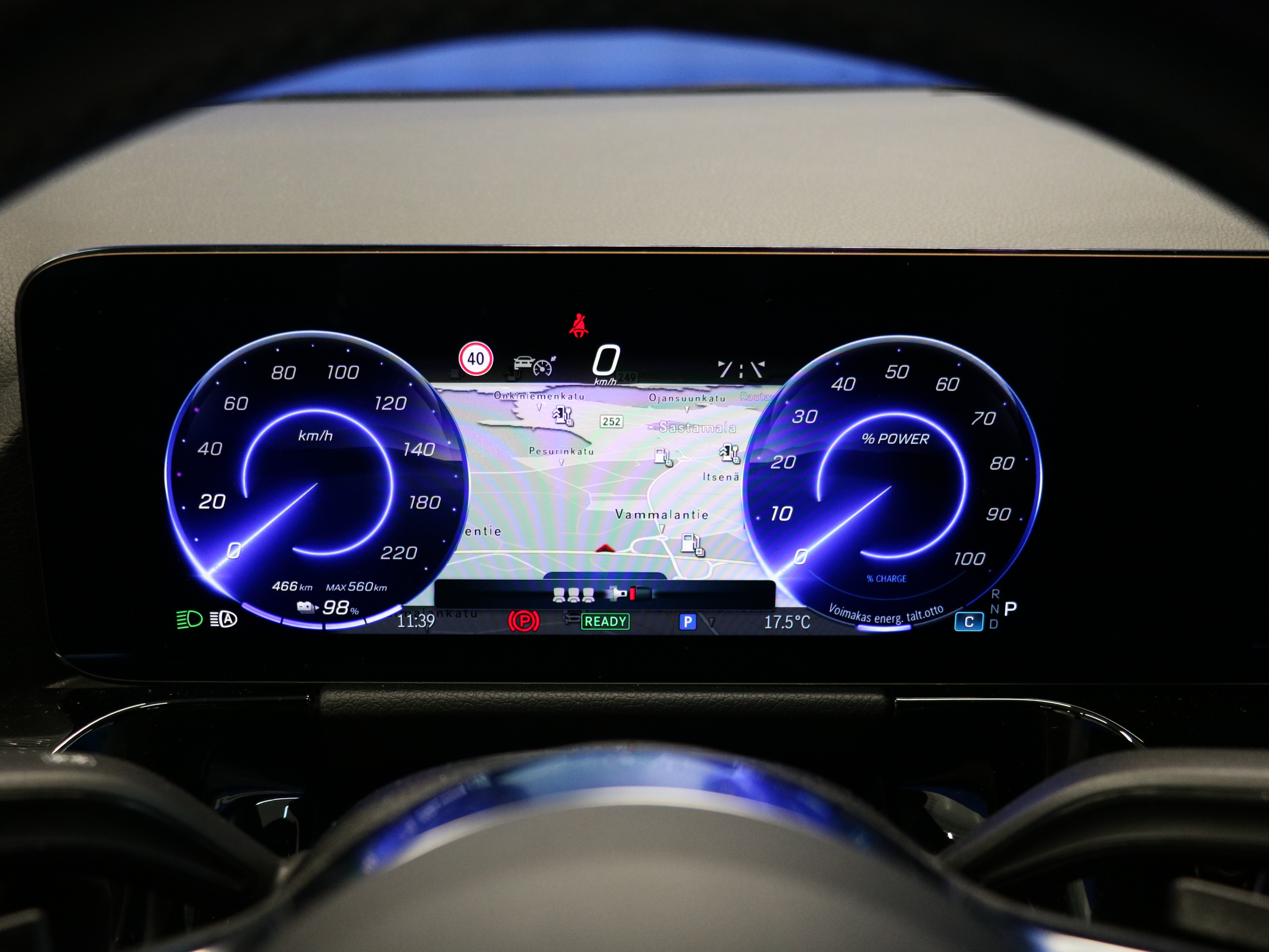 Mercedes-Benz EQA 2025