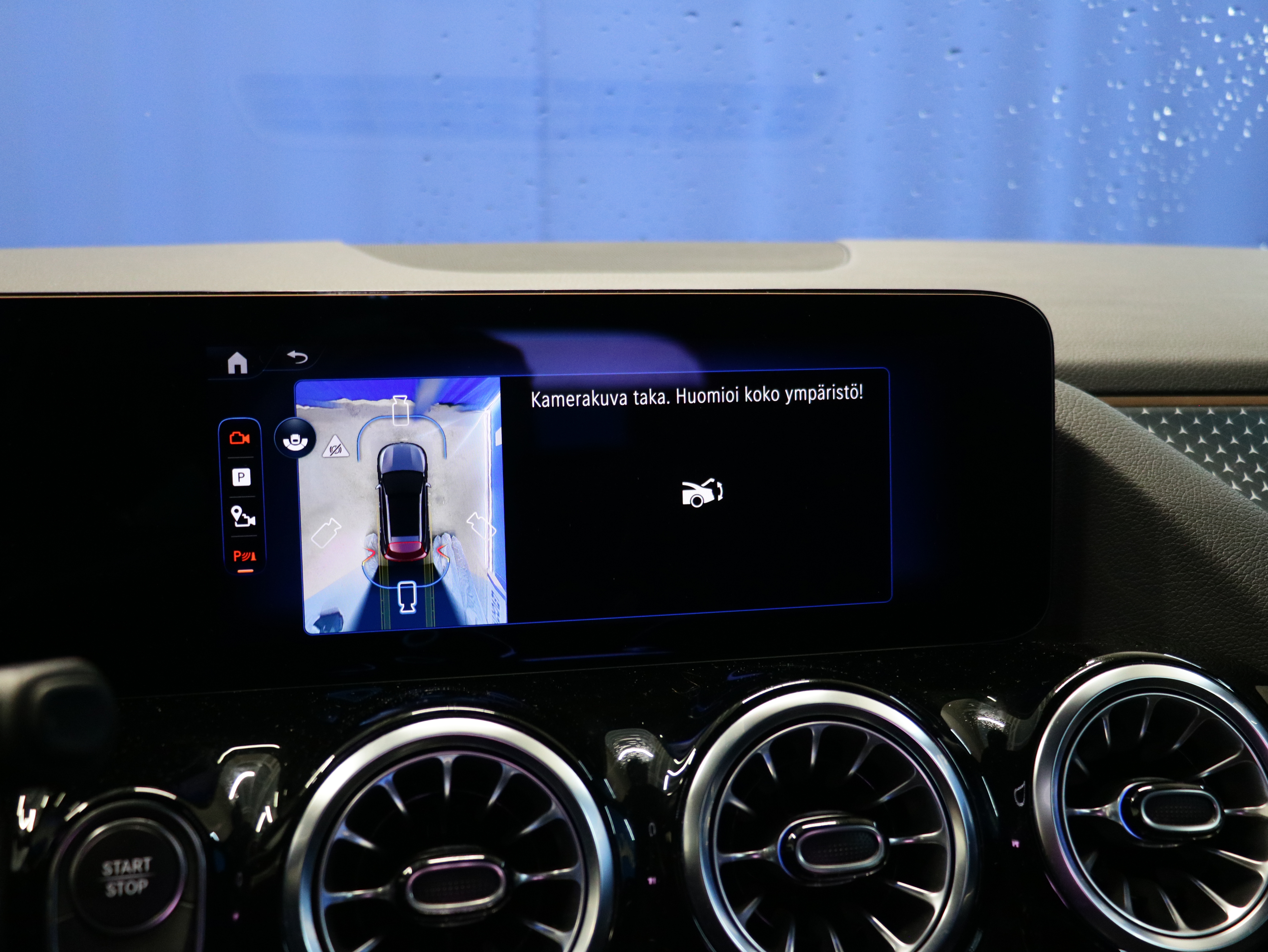 Mercedes-Benz EQA 2025