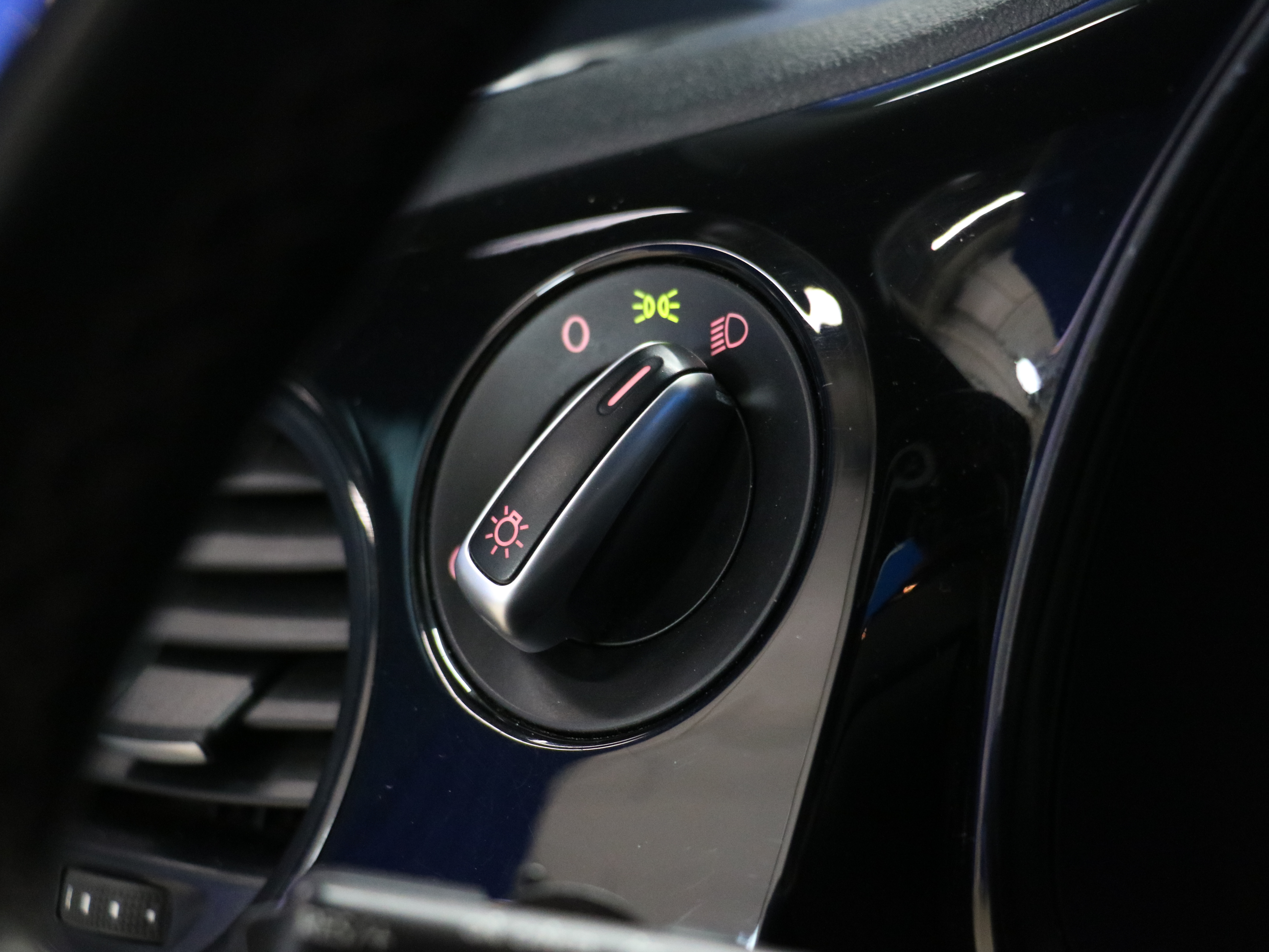 Volkswagen Beetle 2015