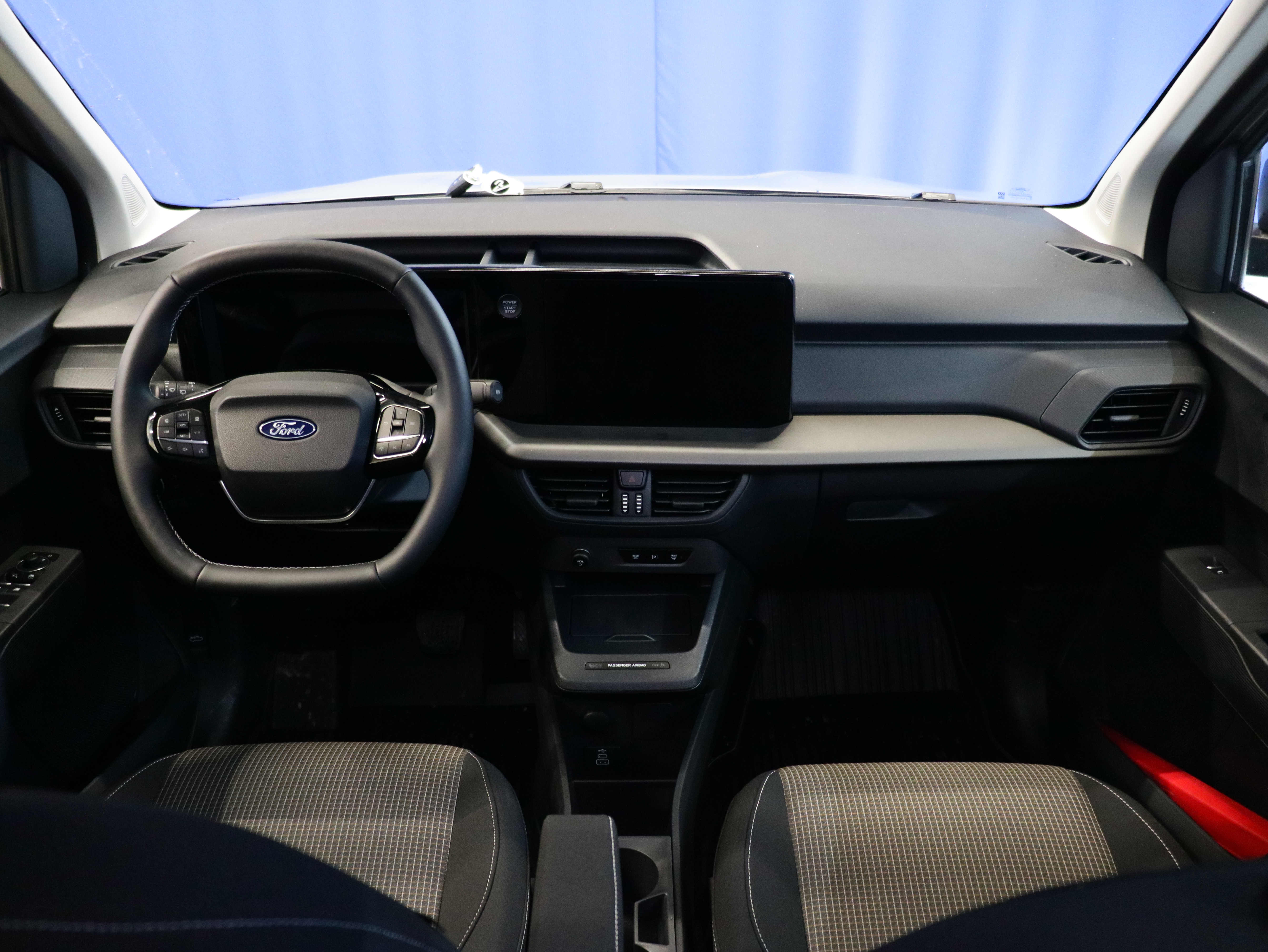 Ford Tourneo Courier 2025