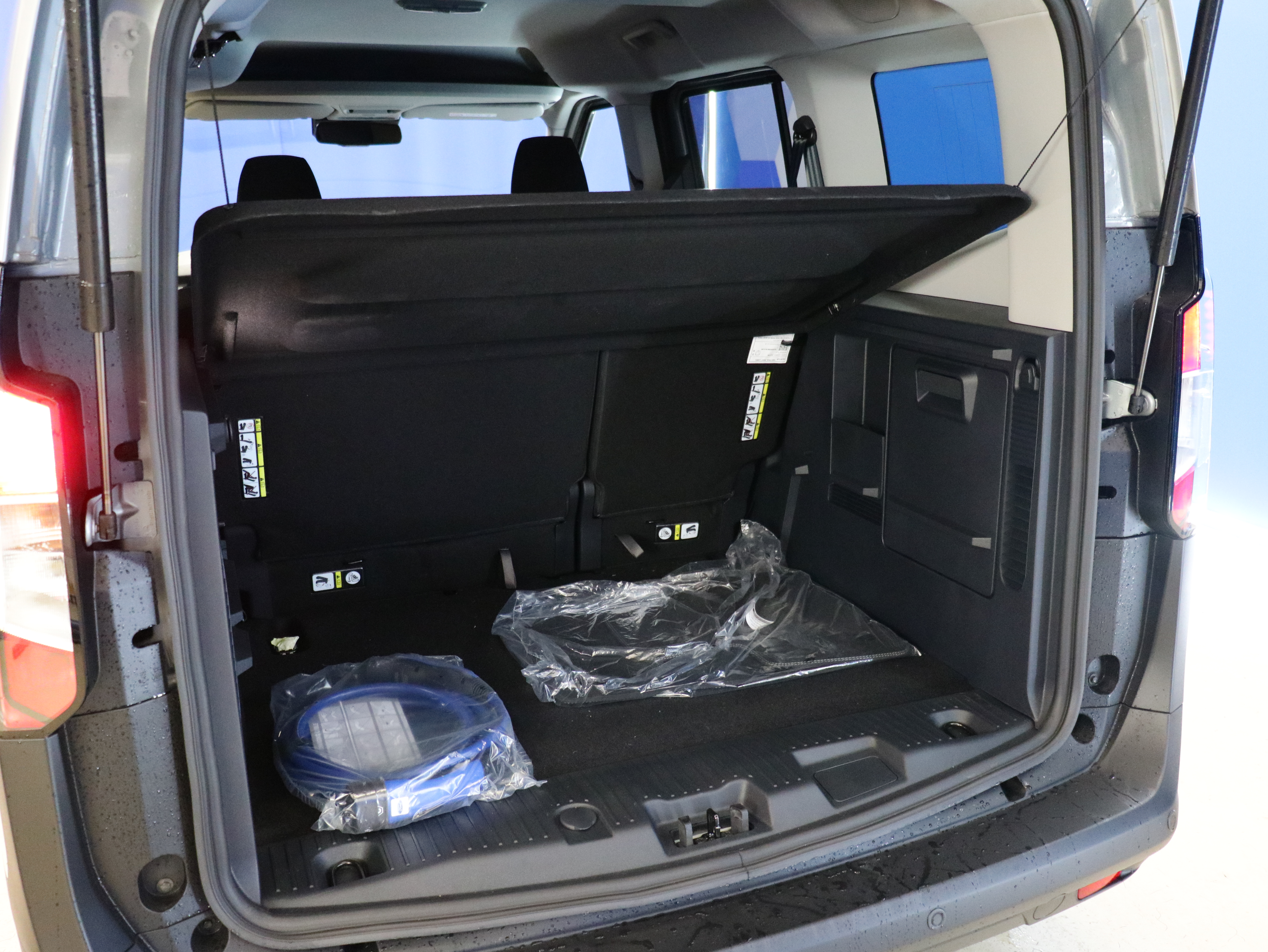 Ford Tourneo Courier 2025