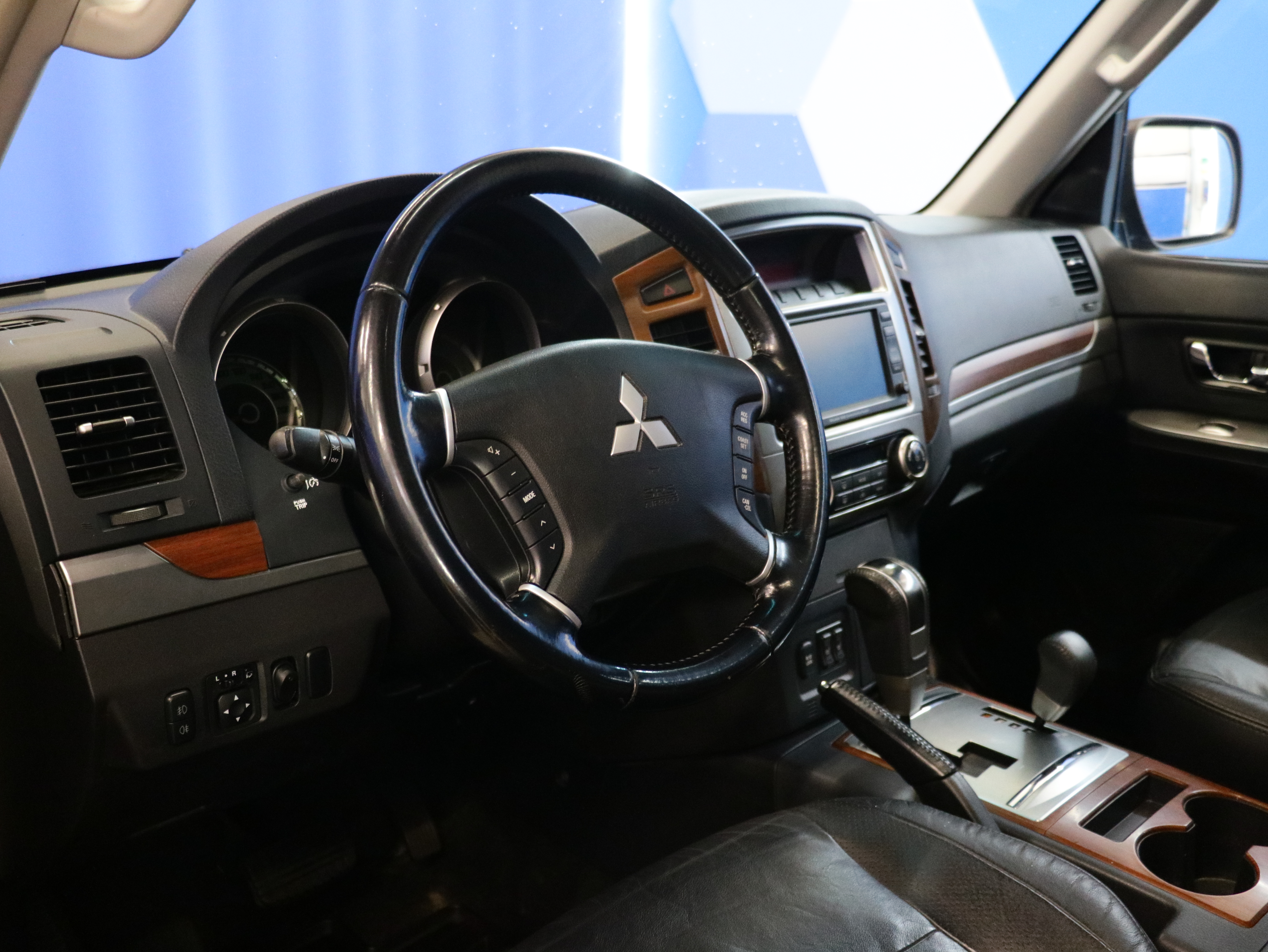 Mitsubishi Pajero 2008