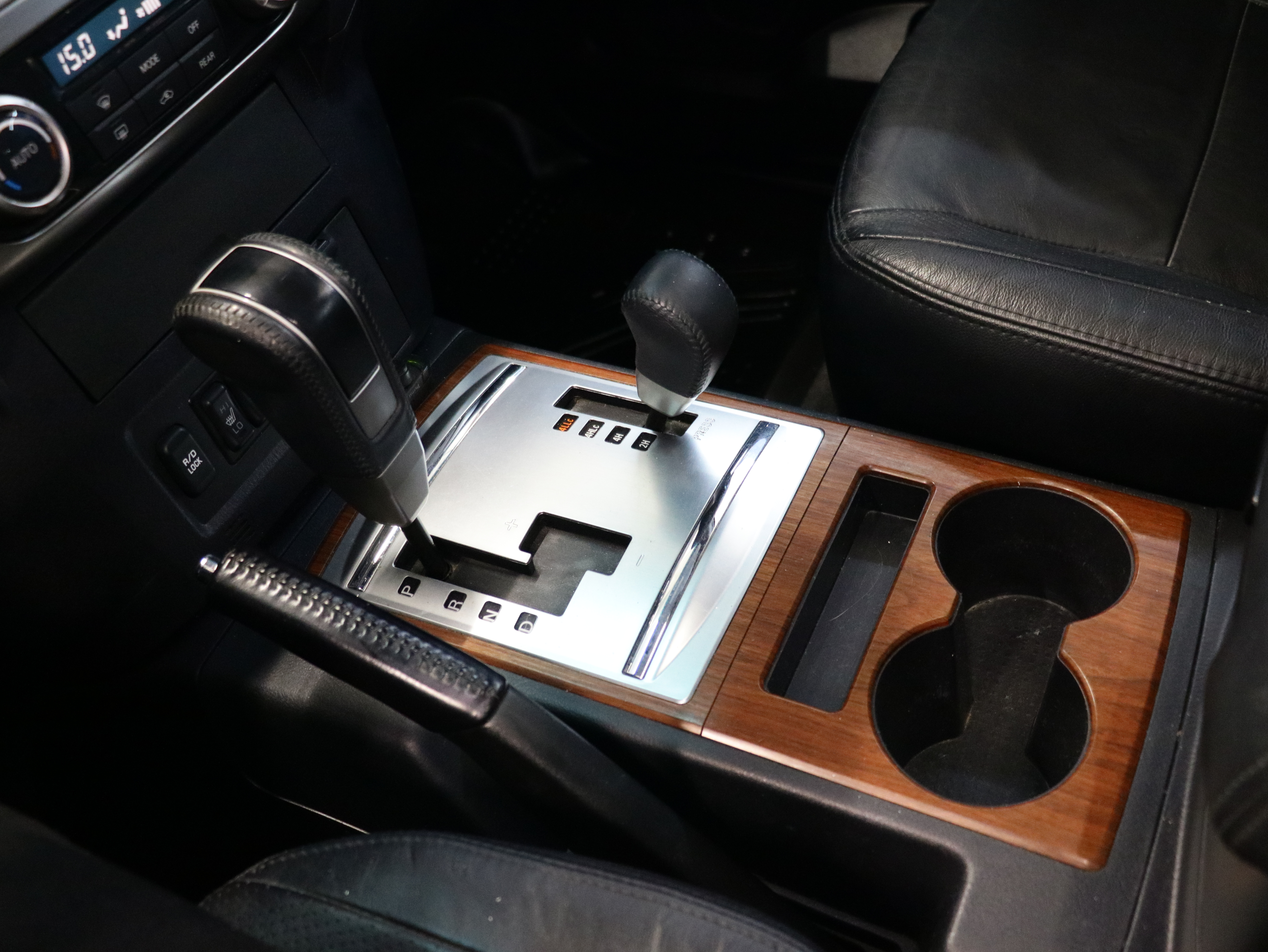 Mitsubishi Pajero 2008
