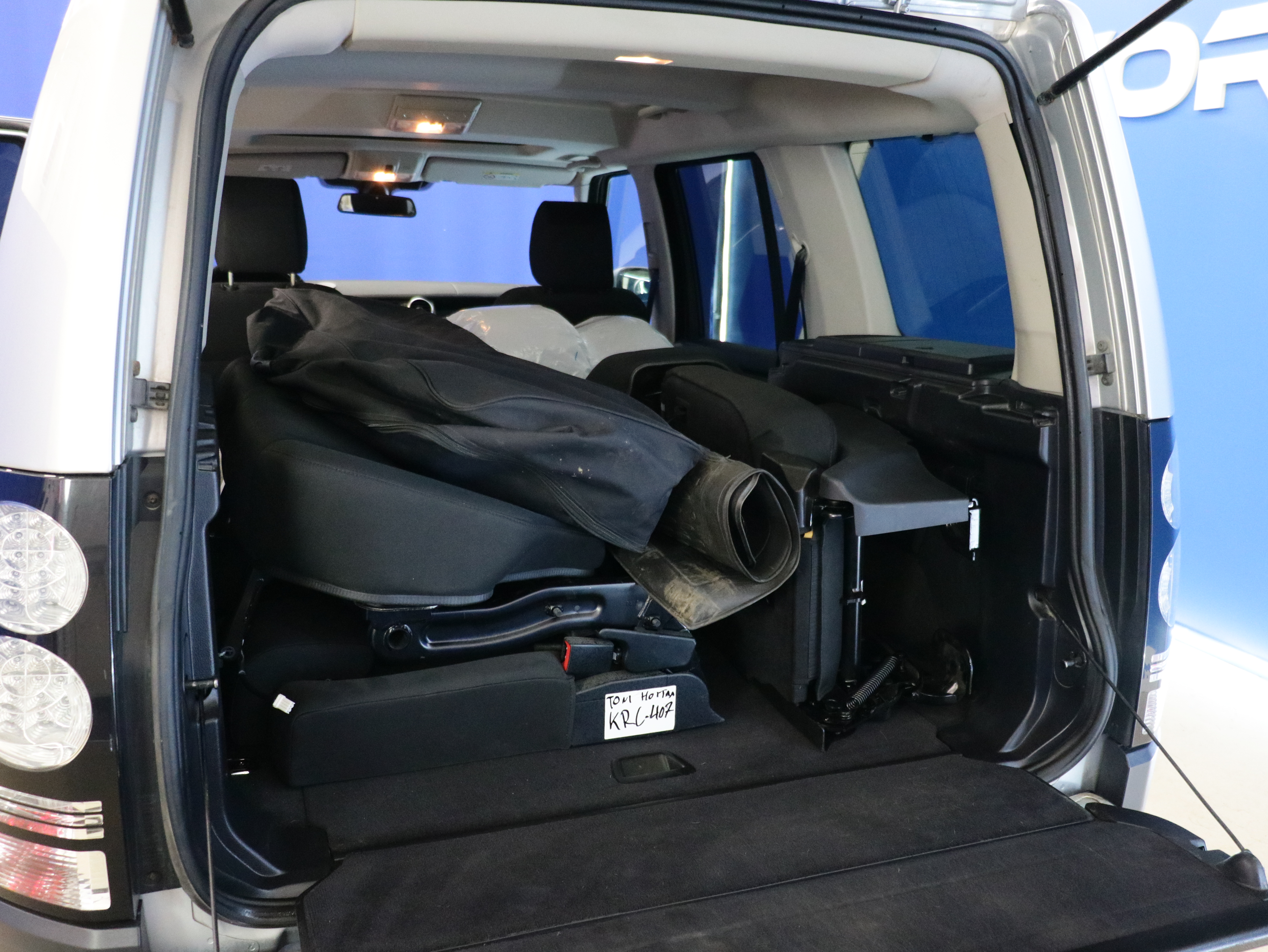 Land Rover Discovery 2014