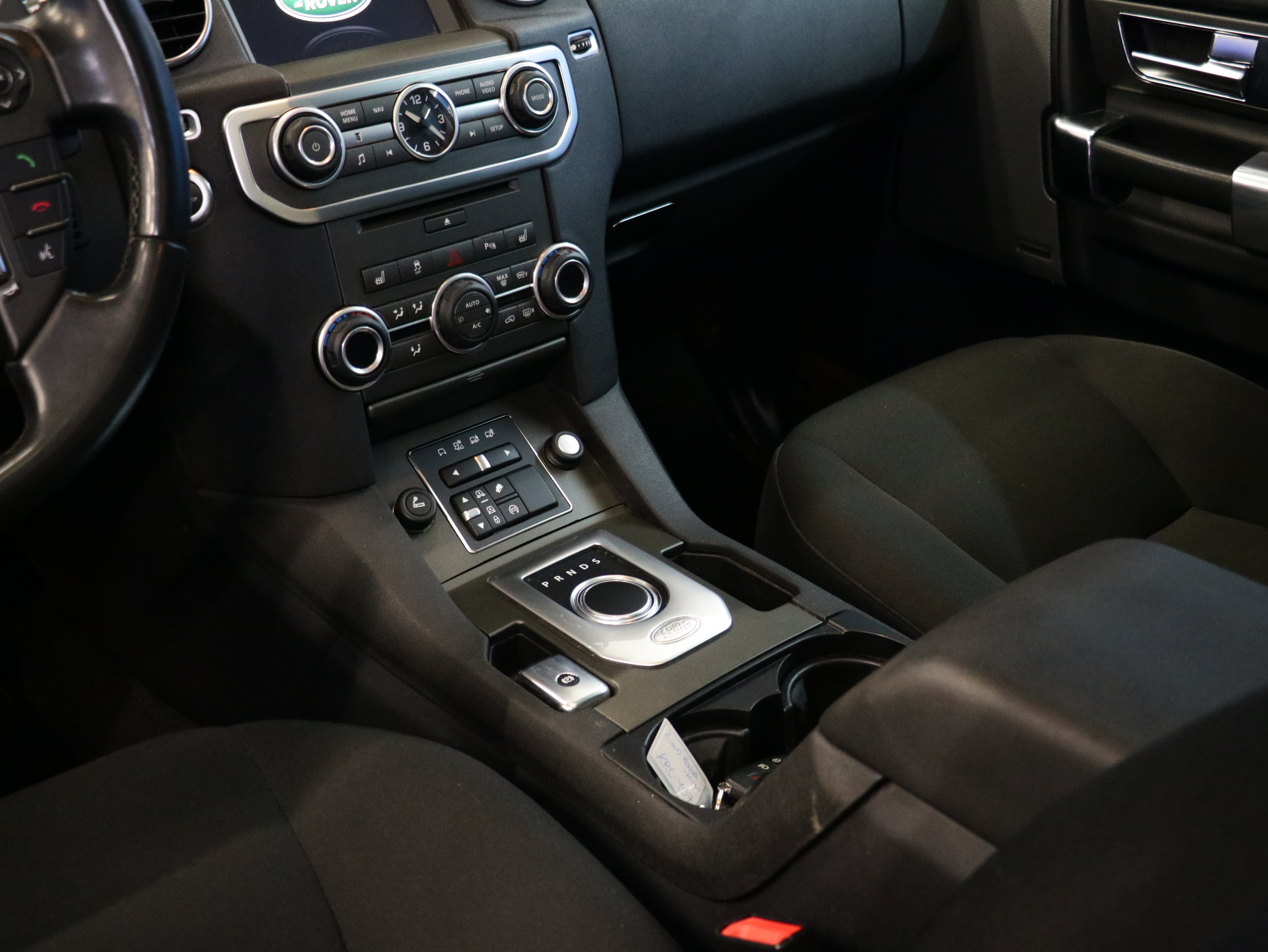 Land Rover Discovery 2014