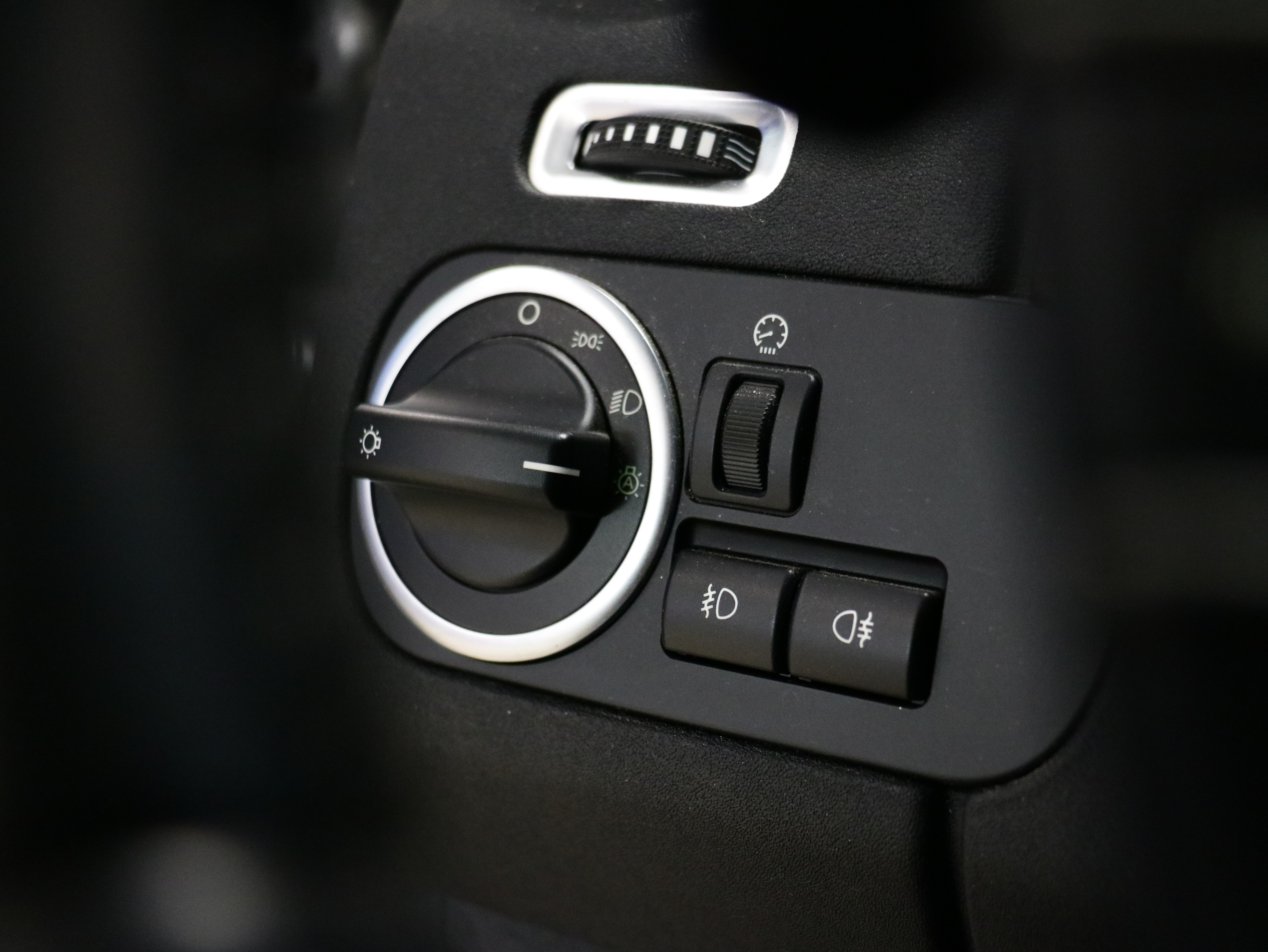 Land Rover Discovery 2014