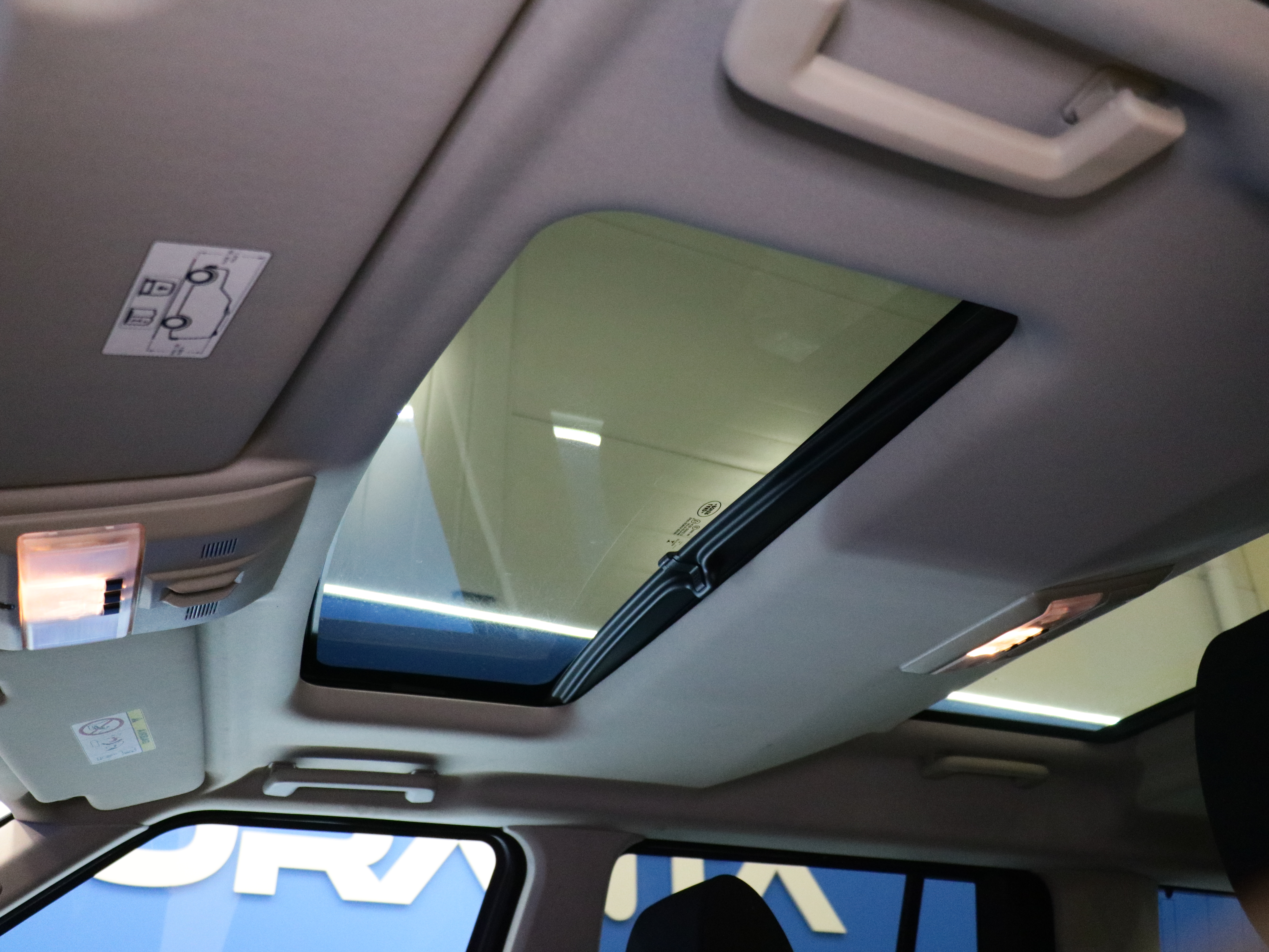 Land Rover Discovery 2014