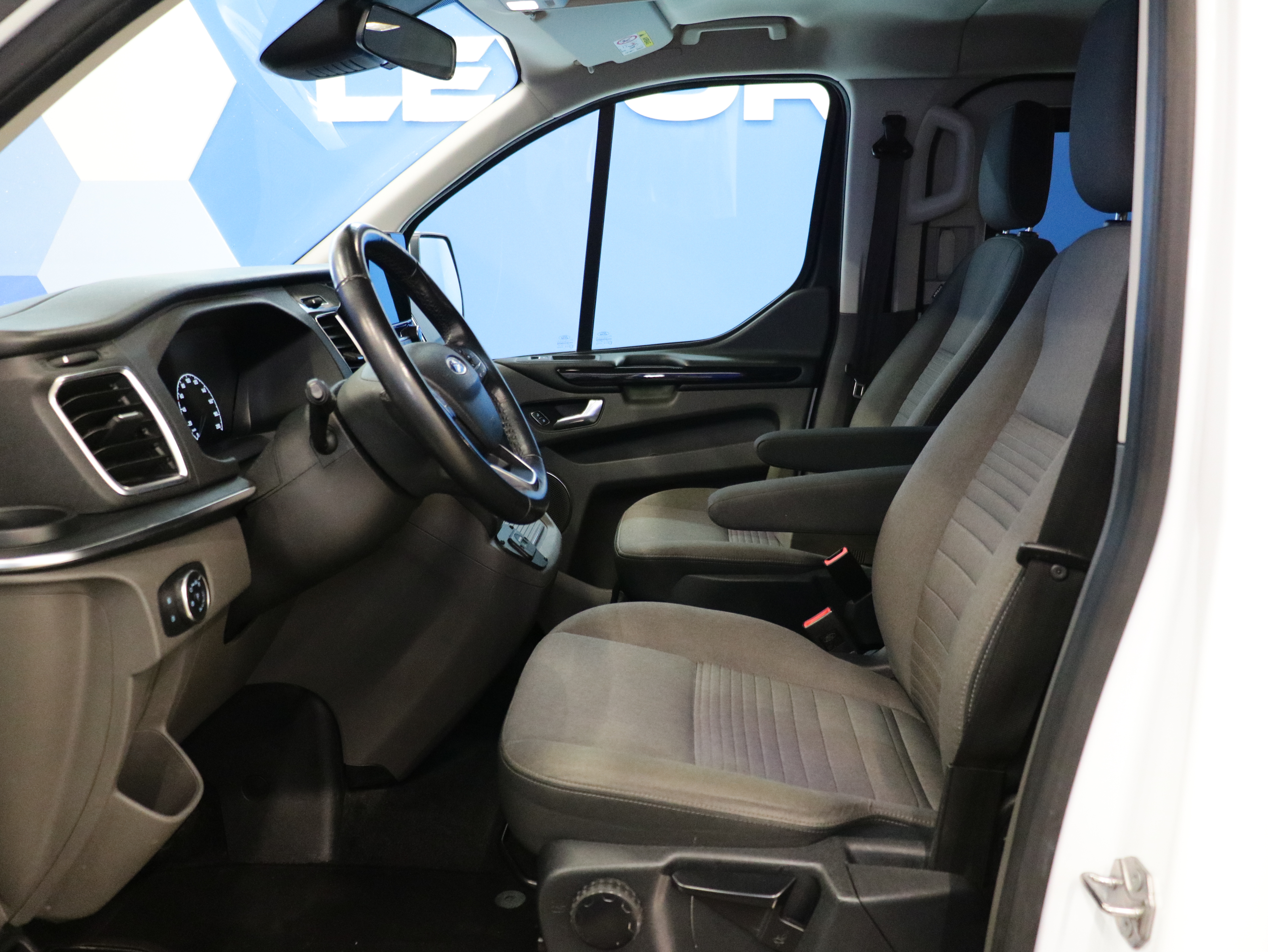 Ford Tourneo Custom 2019