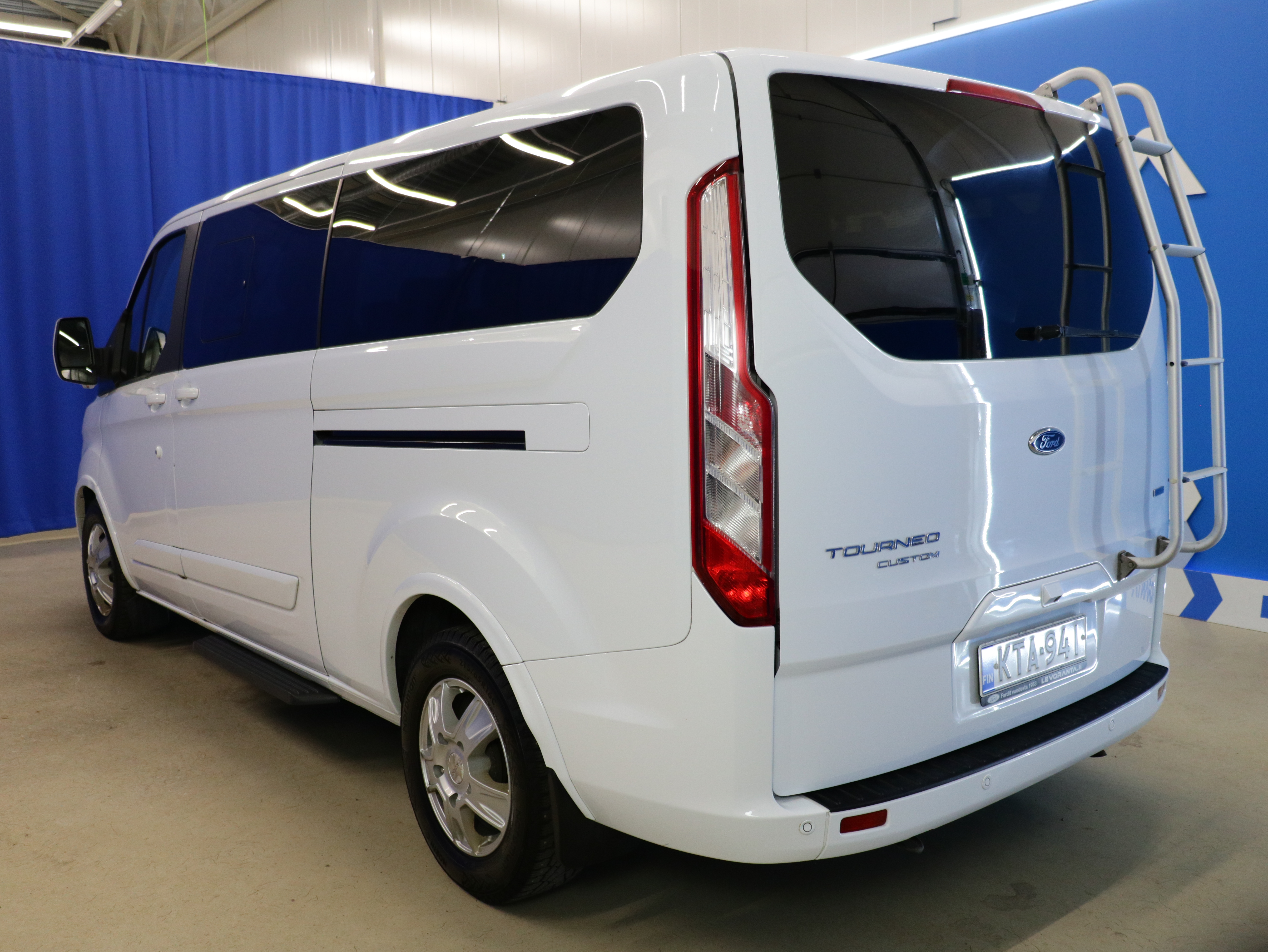 Ford Tourneo Custom 2019