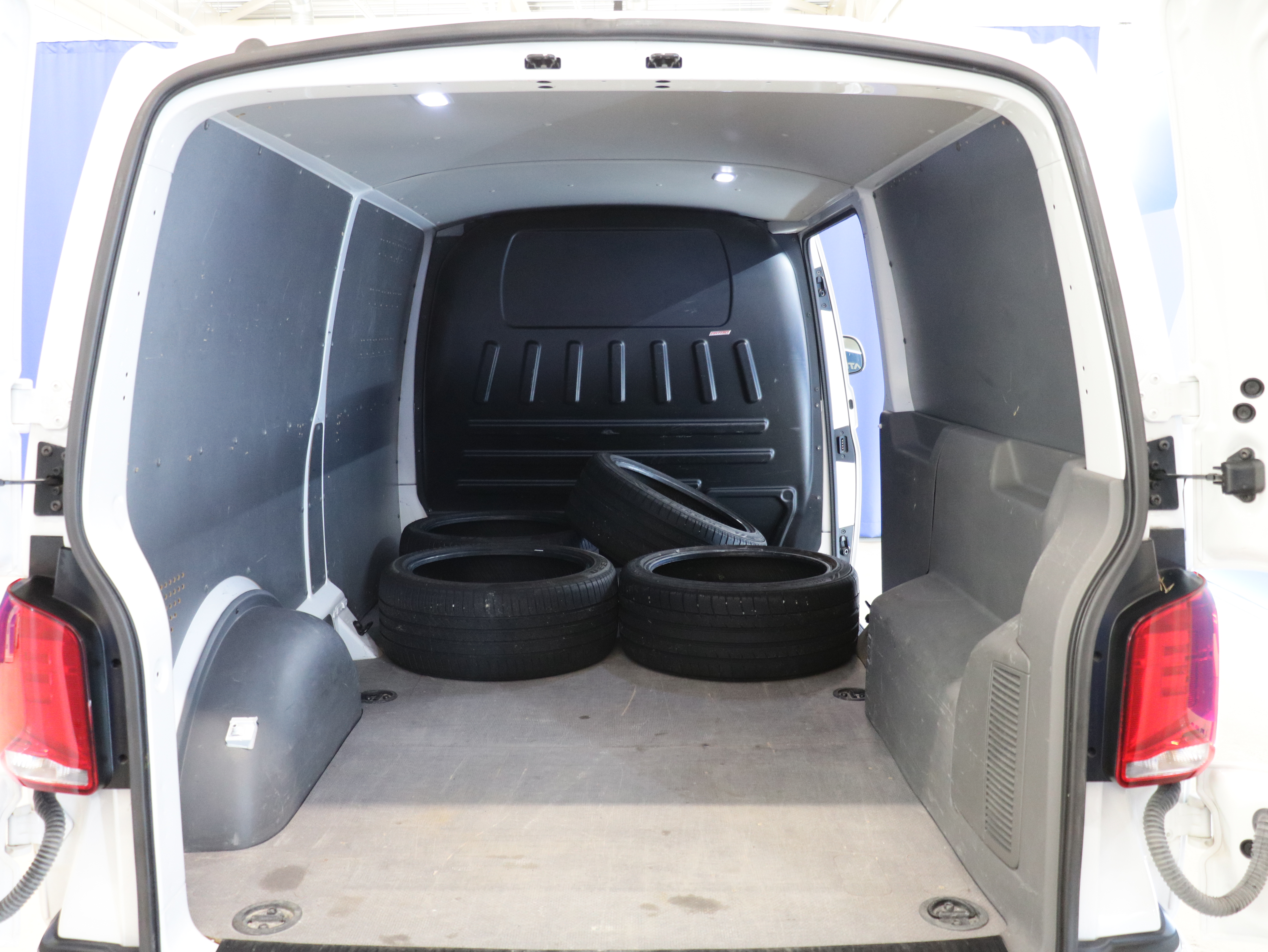 Volkswagen Transporter 2021