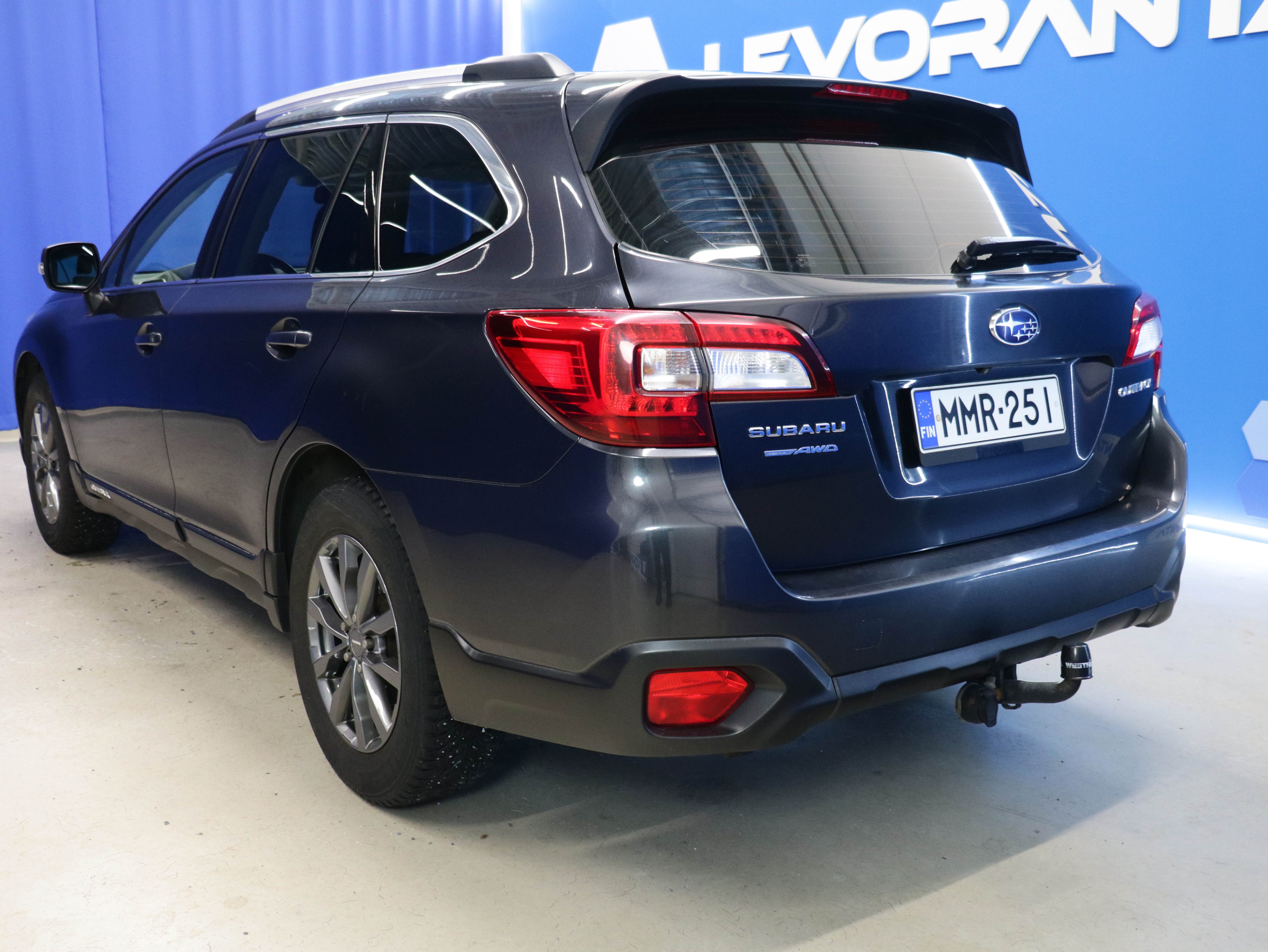 Subaru Outback 2016
