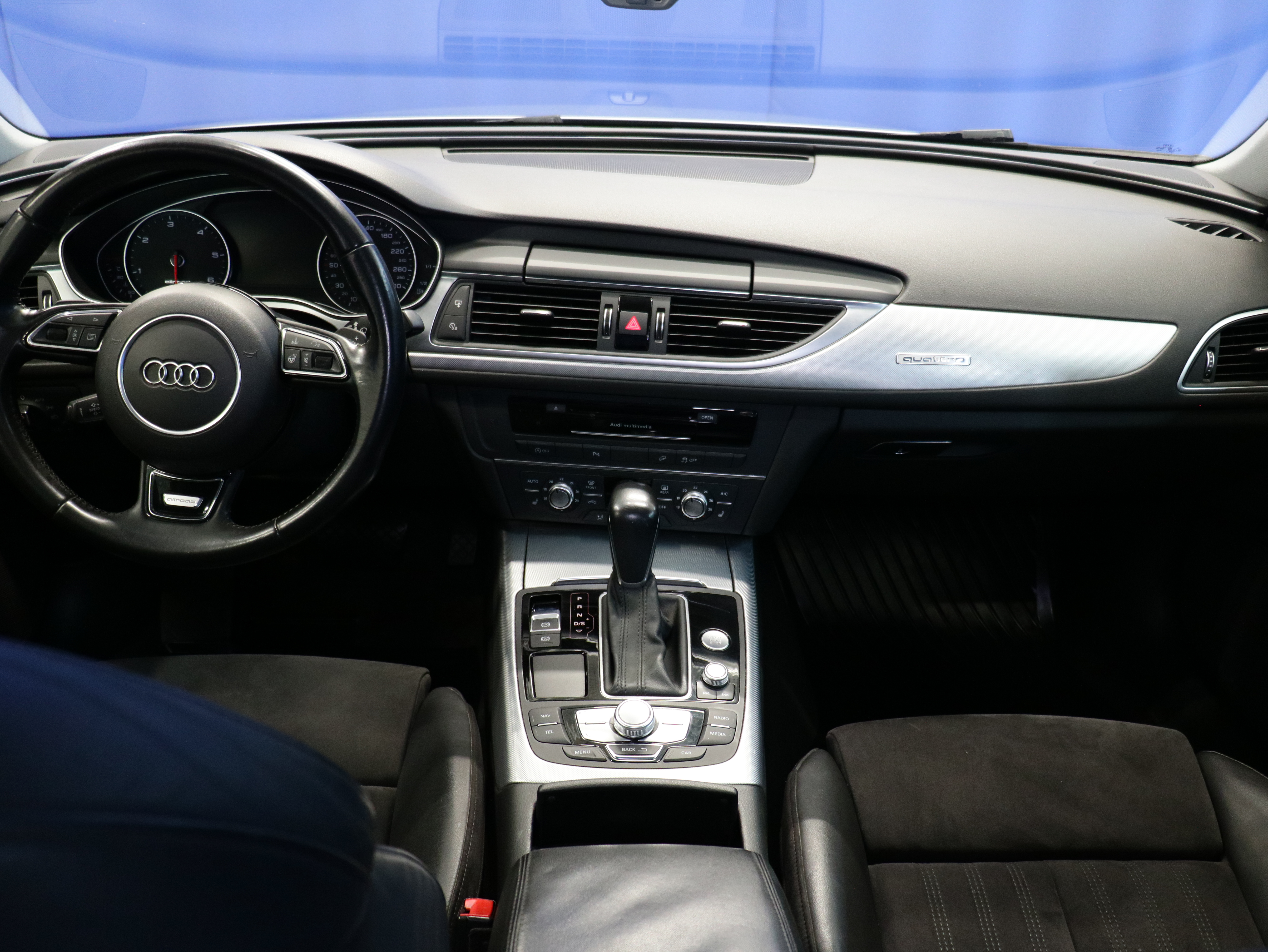 Audi A6 allroad quattro 2015