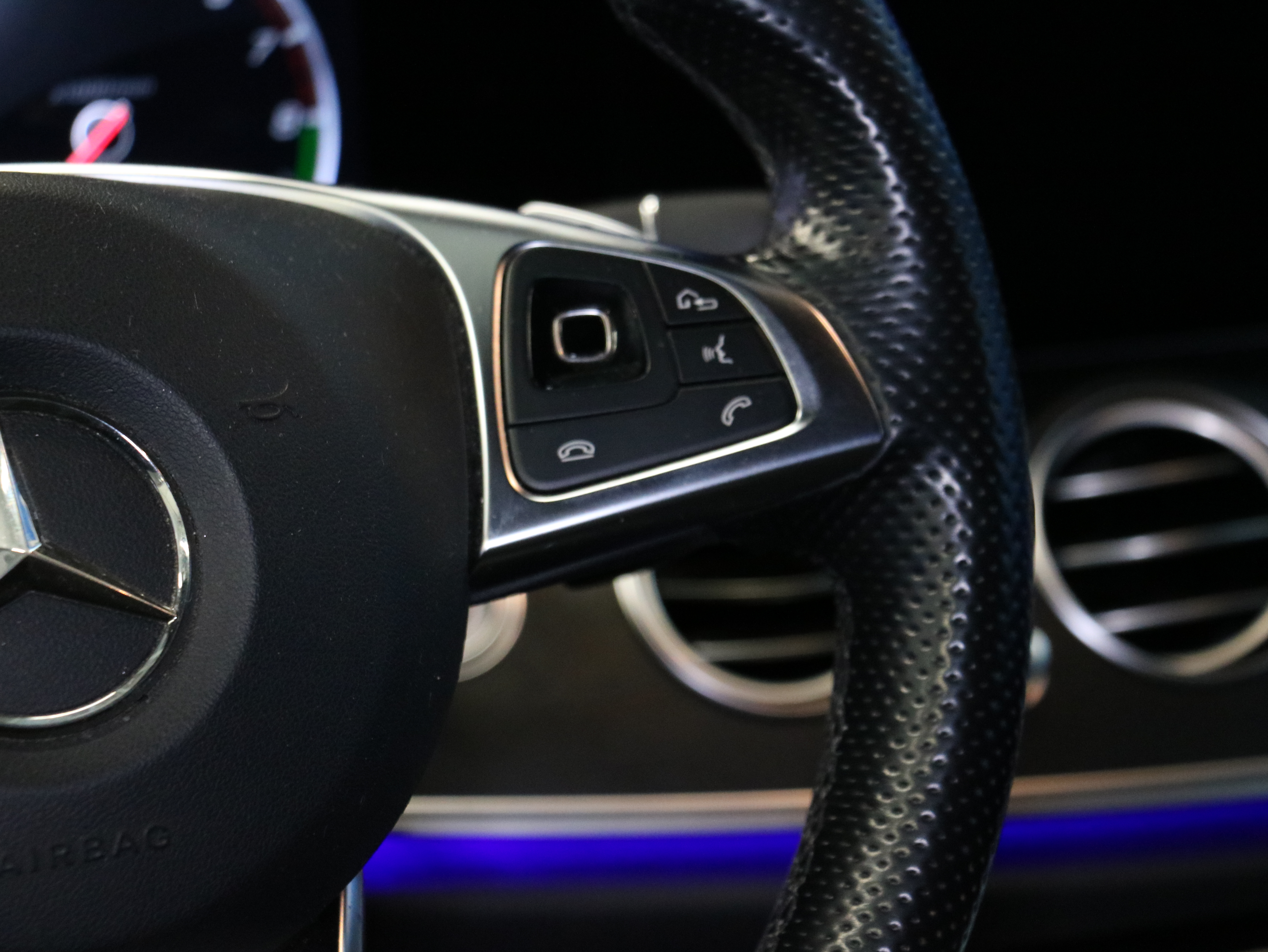 Mercedes-Benz E 2017