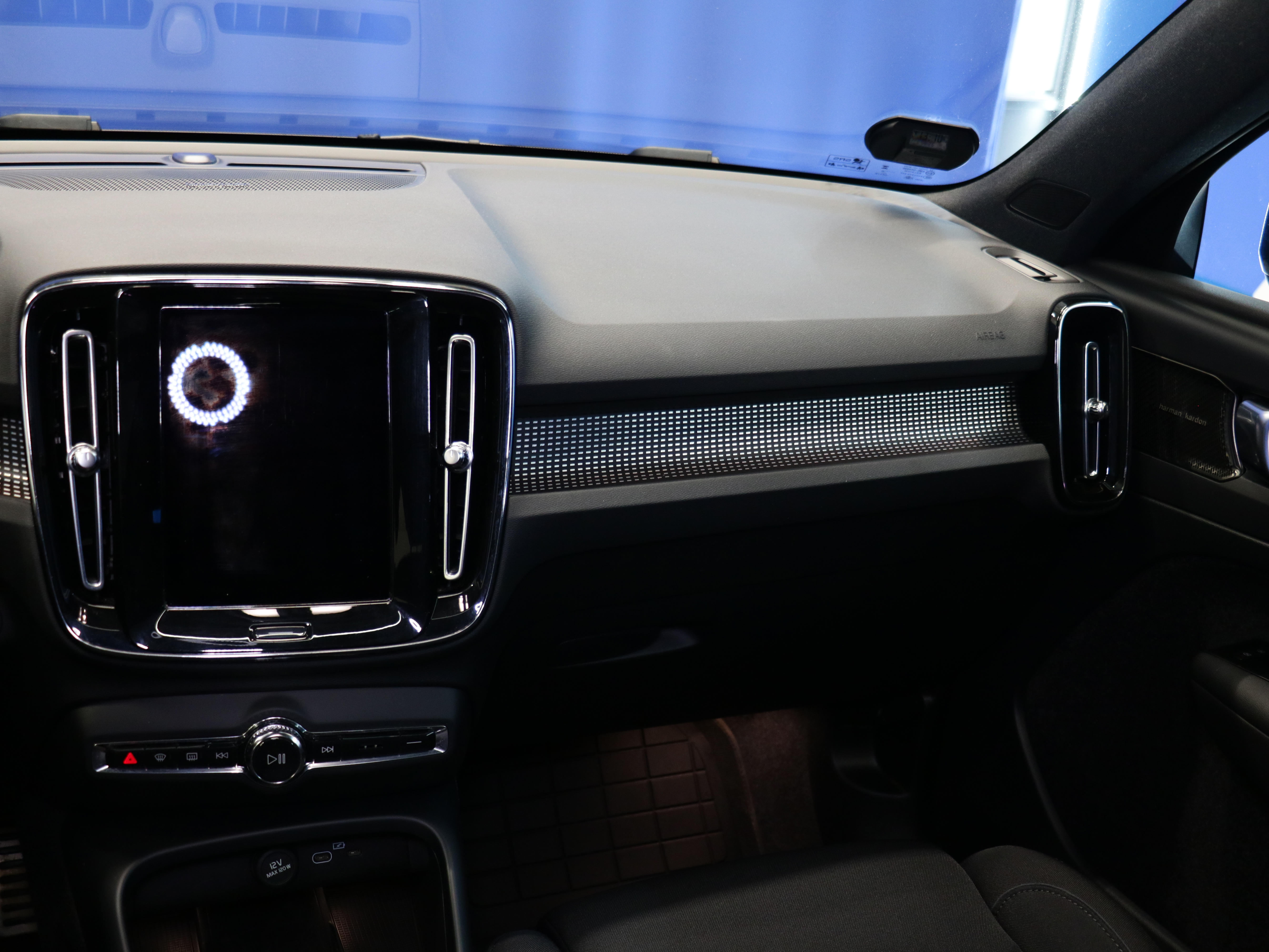 Volvo XC40 2022