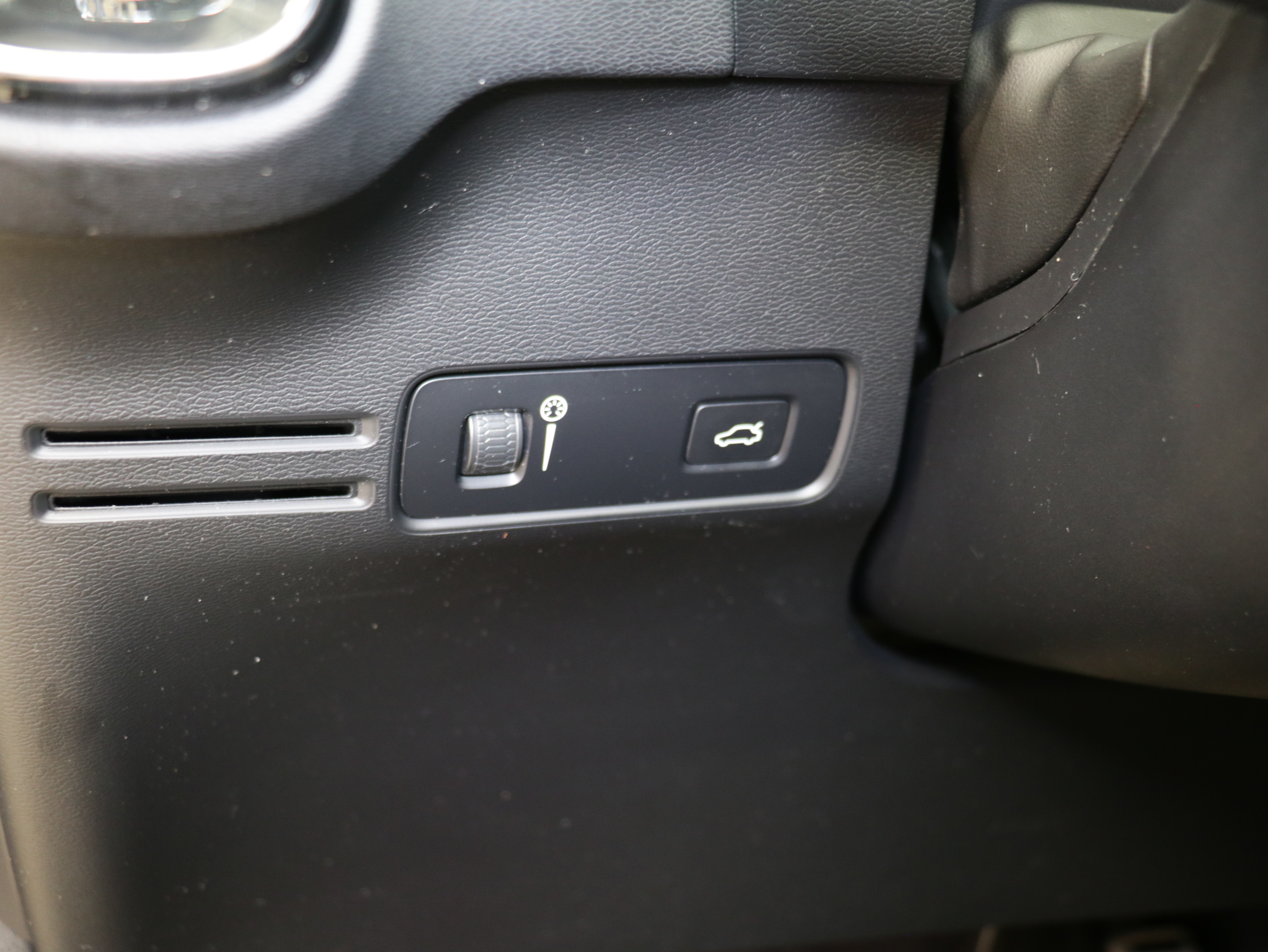 Volvo XC40 2022