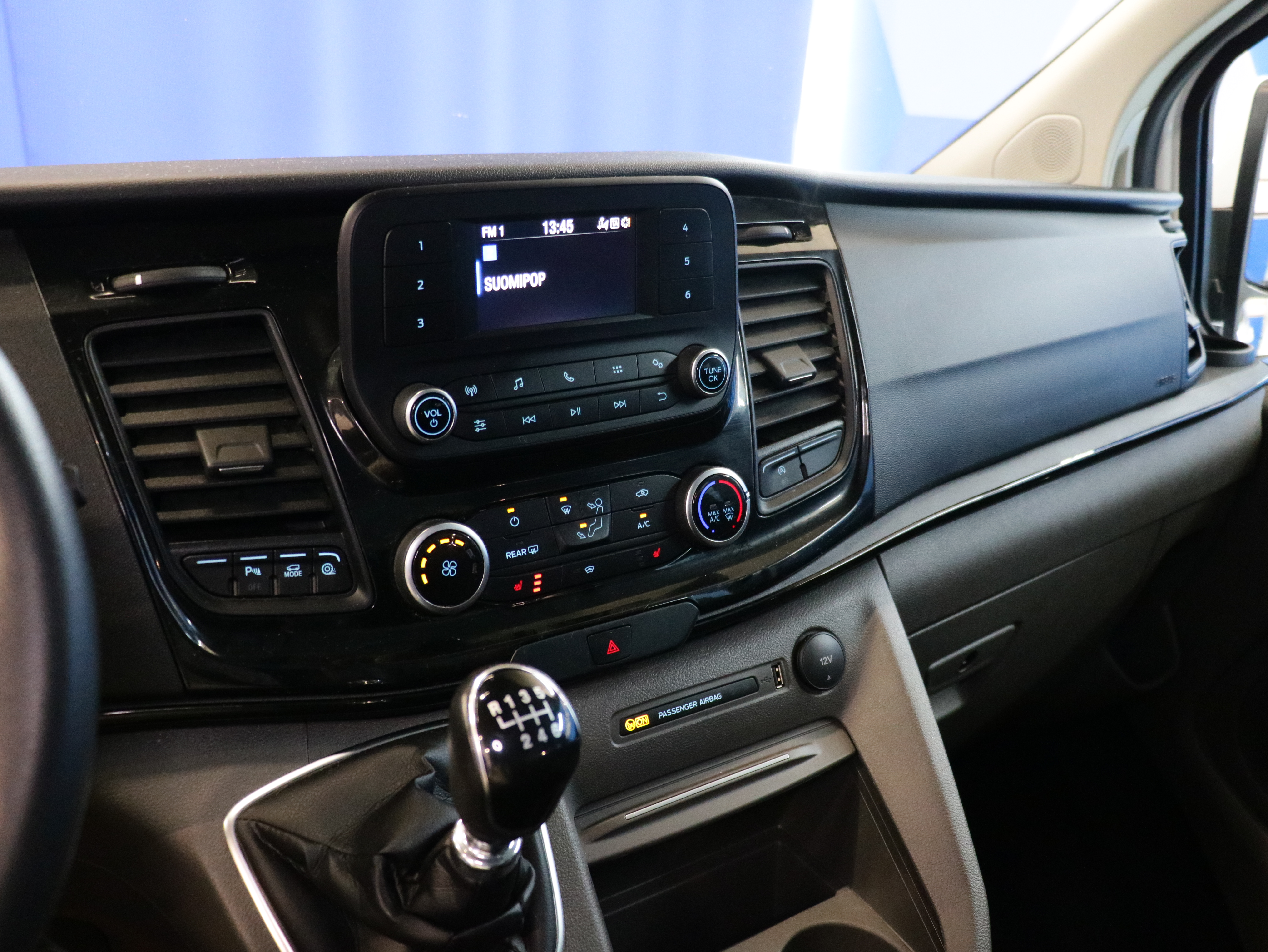 Ford Tourneo Custom 2022