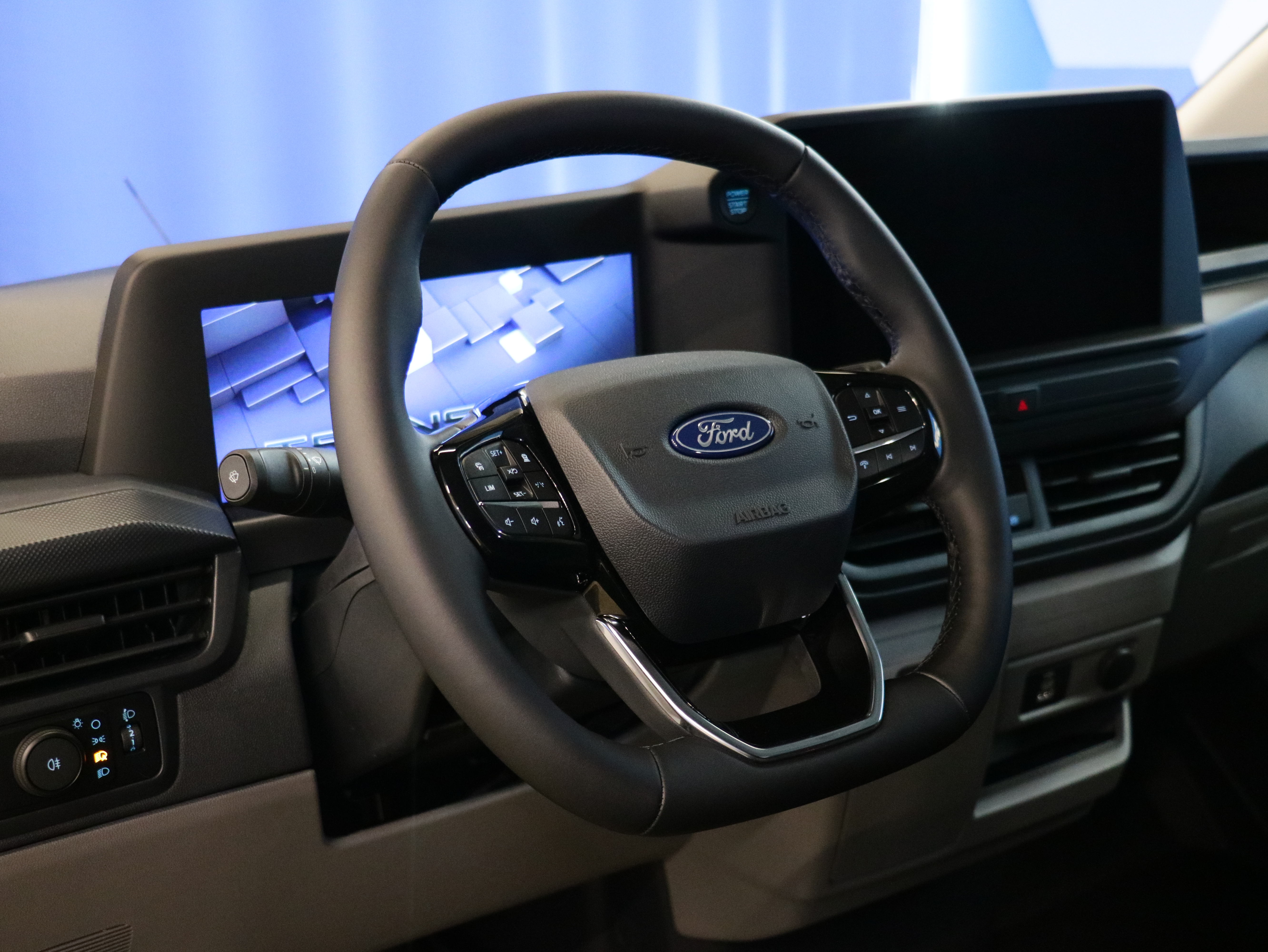 Ford Transit Custom 2026