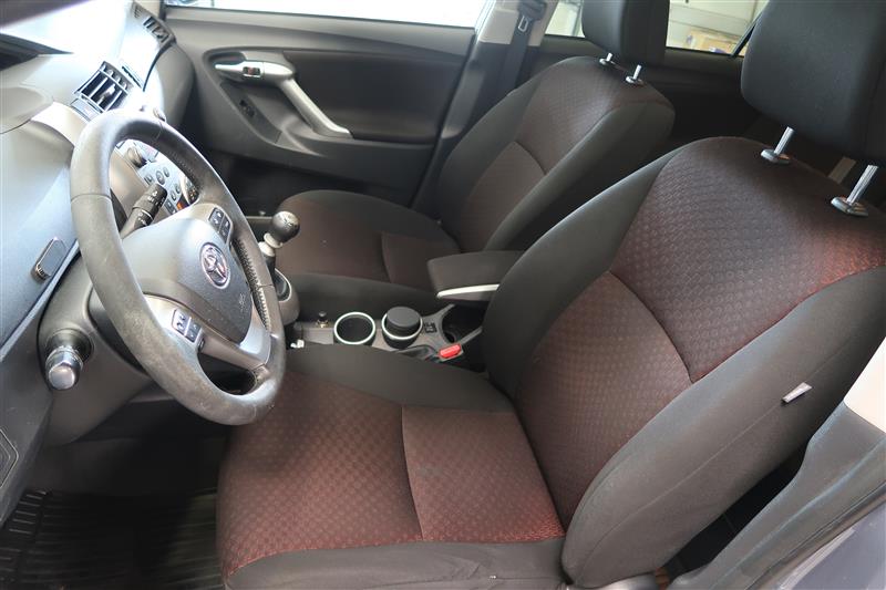 Toyota Verso 2011