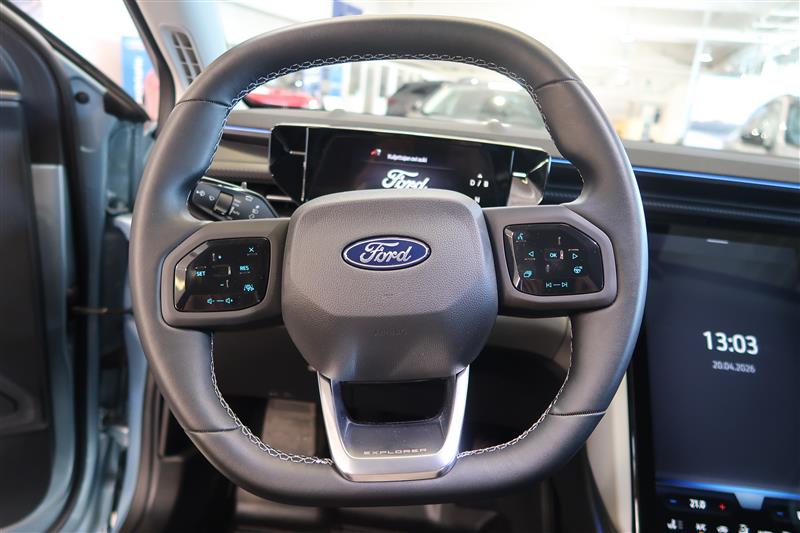Ford Explorer 2025