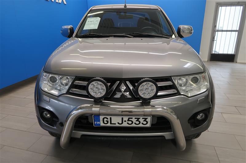 Mitsubishi L200 2014