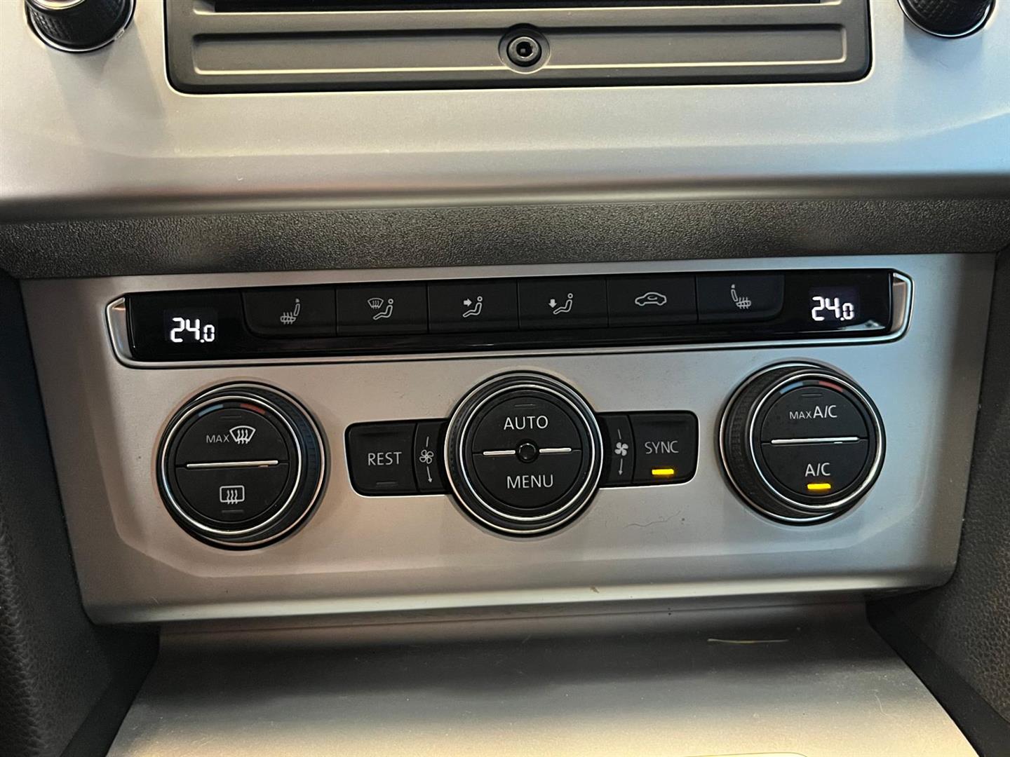 Volkswagen Passat 2015