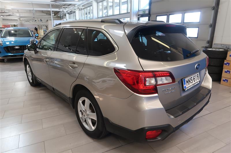 Subaru Outback 2018