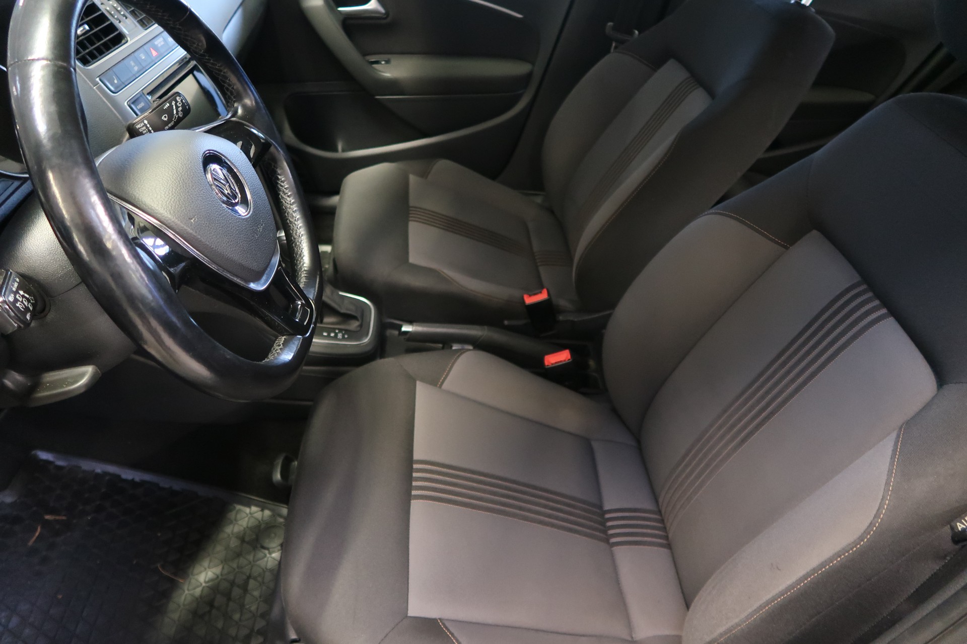 Volkswagen Polo 2016