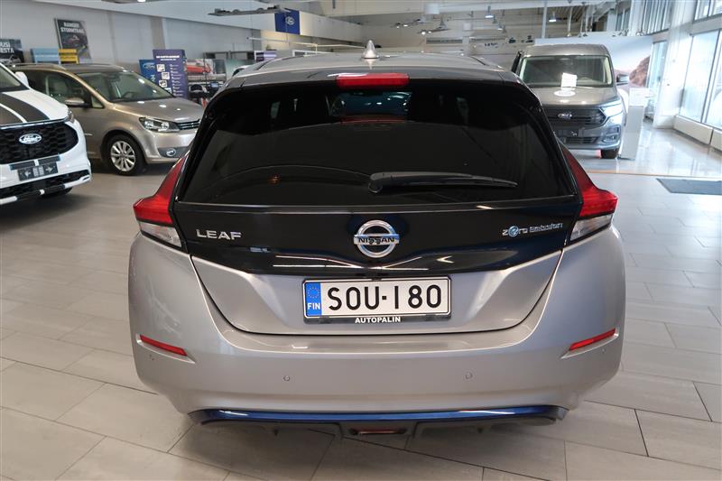 Nissan Leaf 2022