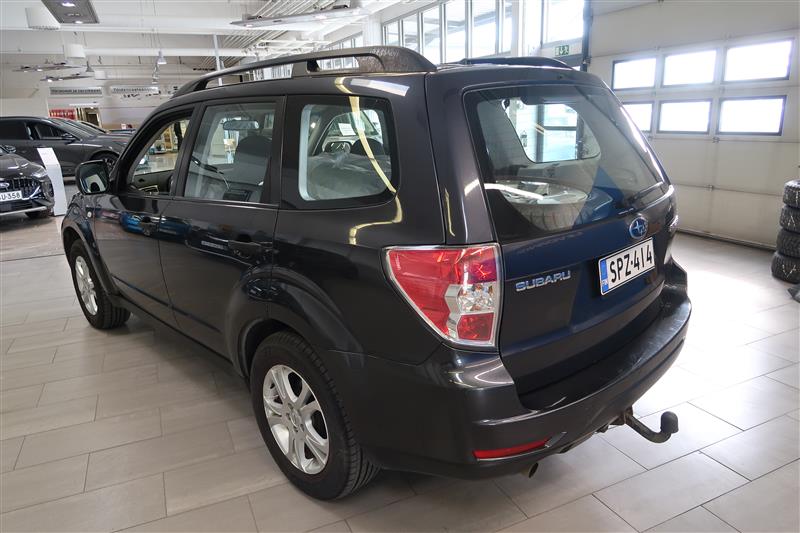 Subaru Forester 2010